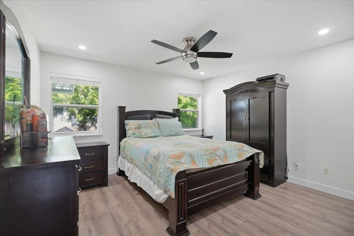31015 Upper Maclure Road