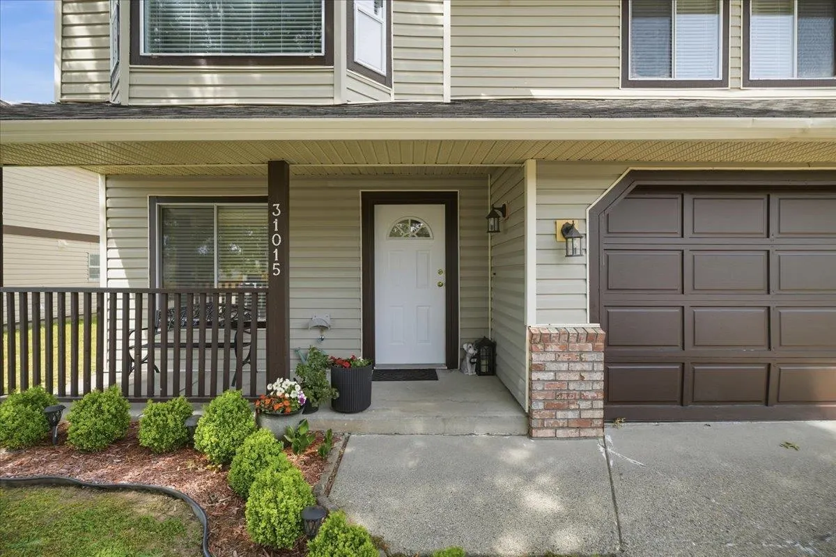 31015 Upper Maclure Road