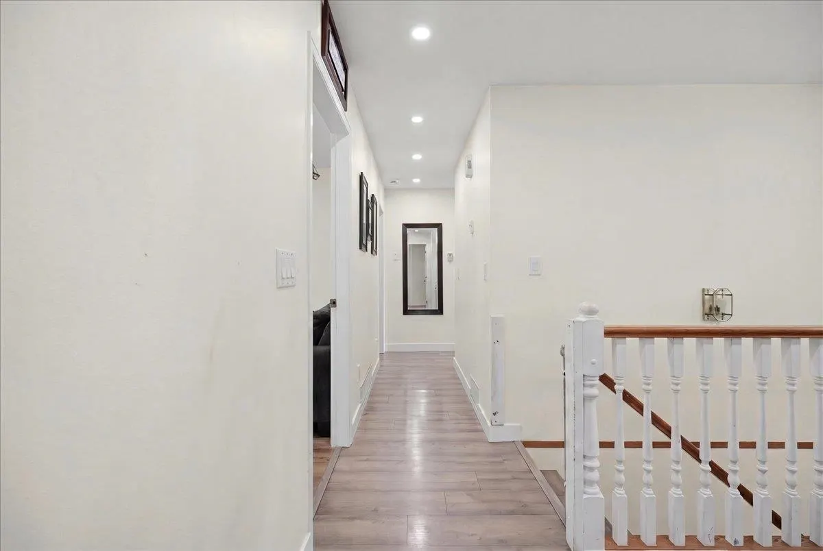 31015 Upper Maclure Road