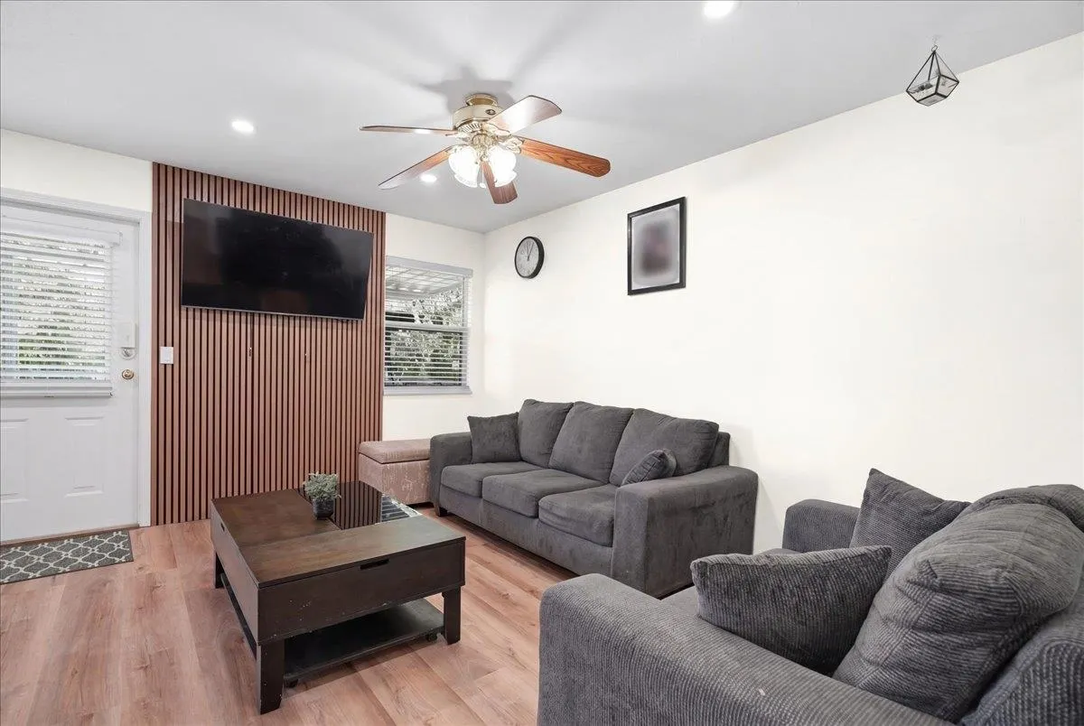 31015 Upper Maclure Road