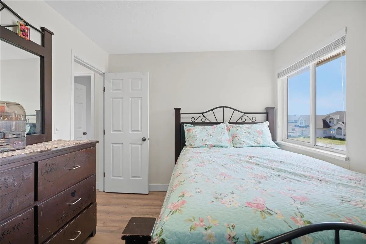 31015 Upper Maclure Road