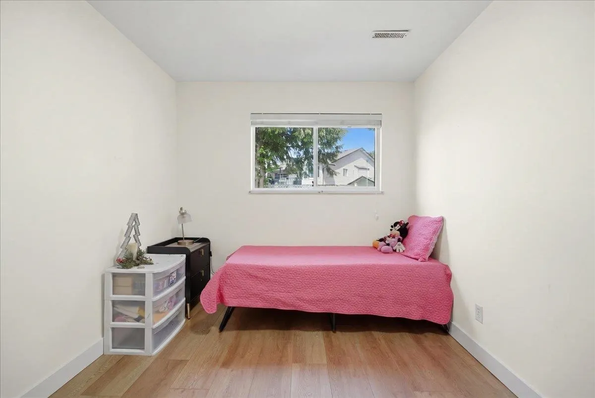 31015 Upper Maclure Road