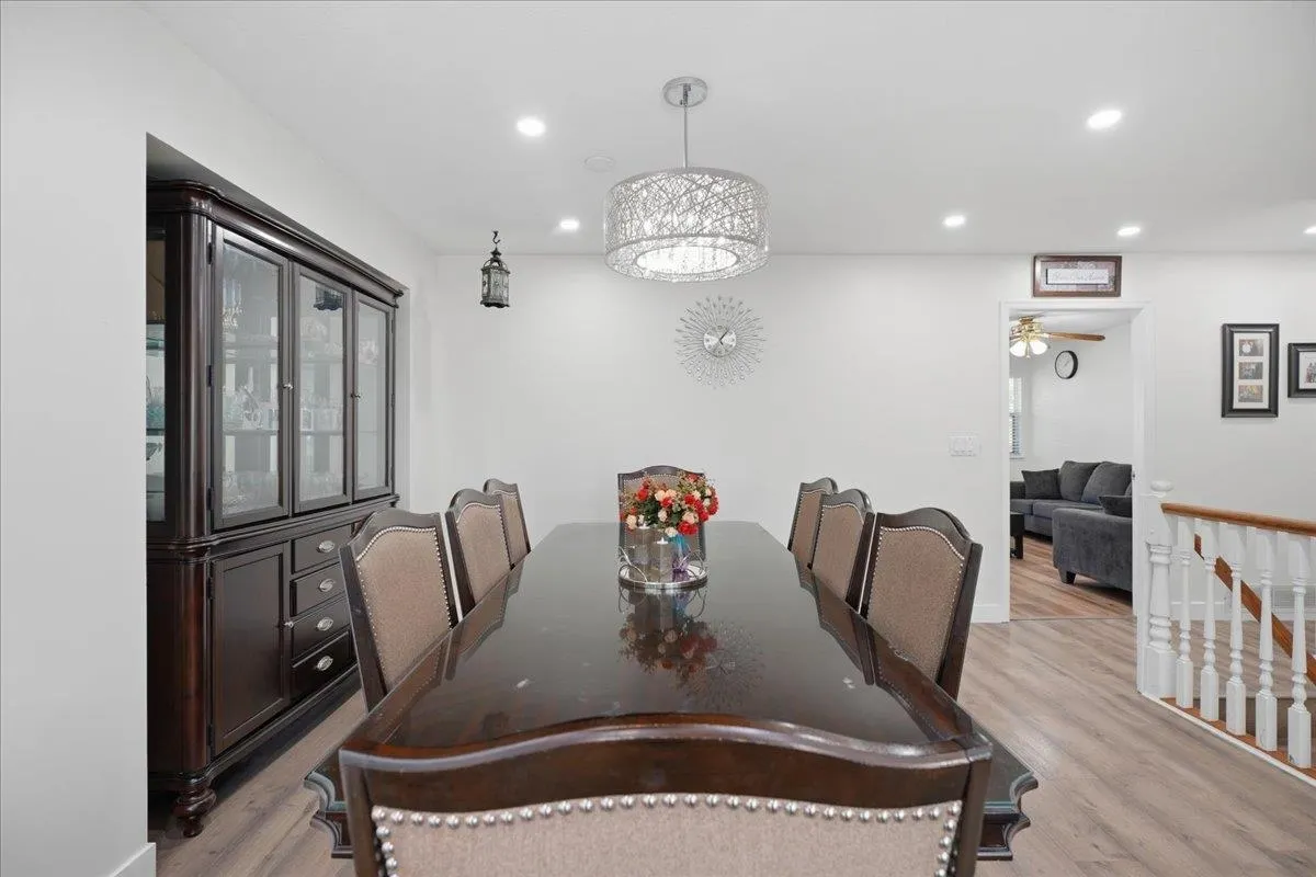 31015 Upper Maclure Road