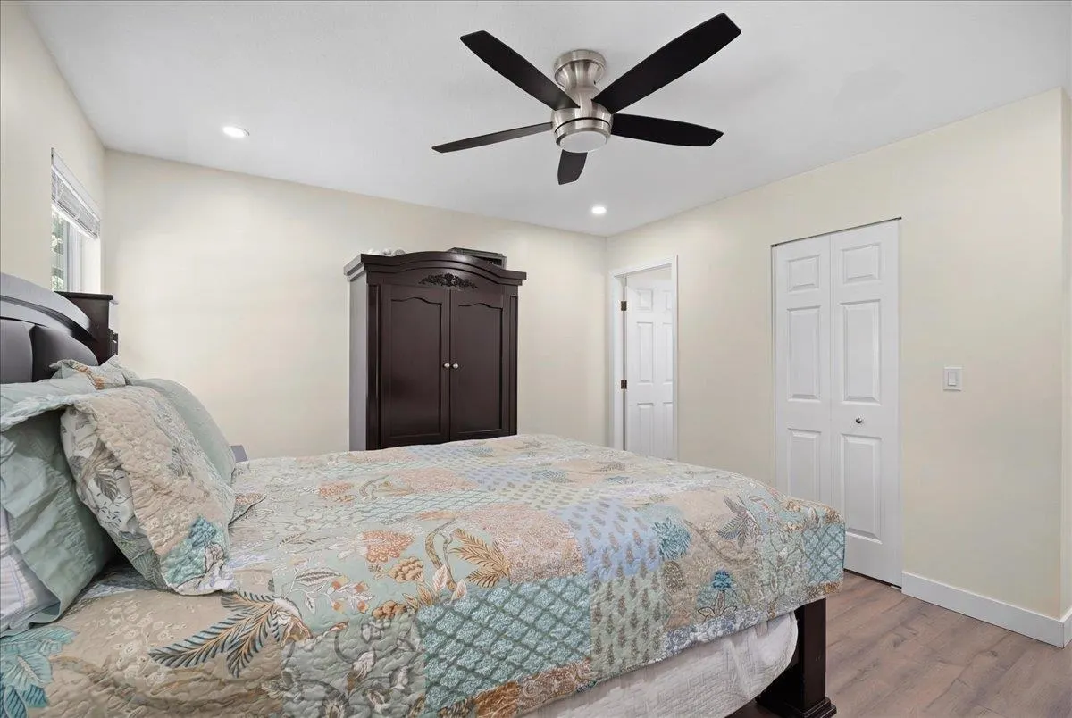 31015 Upper Maclure Road