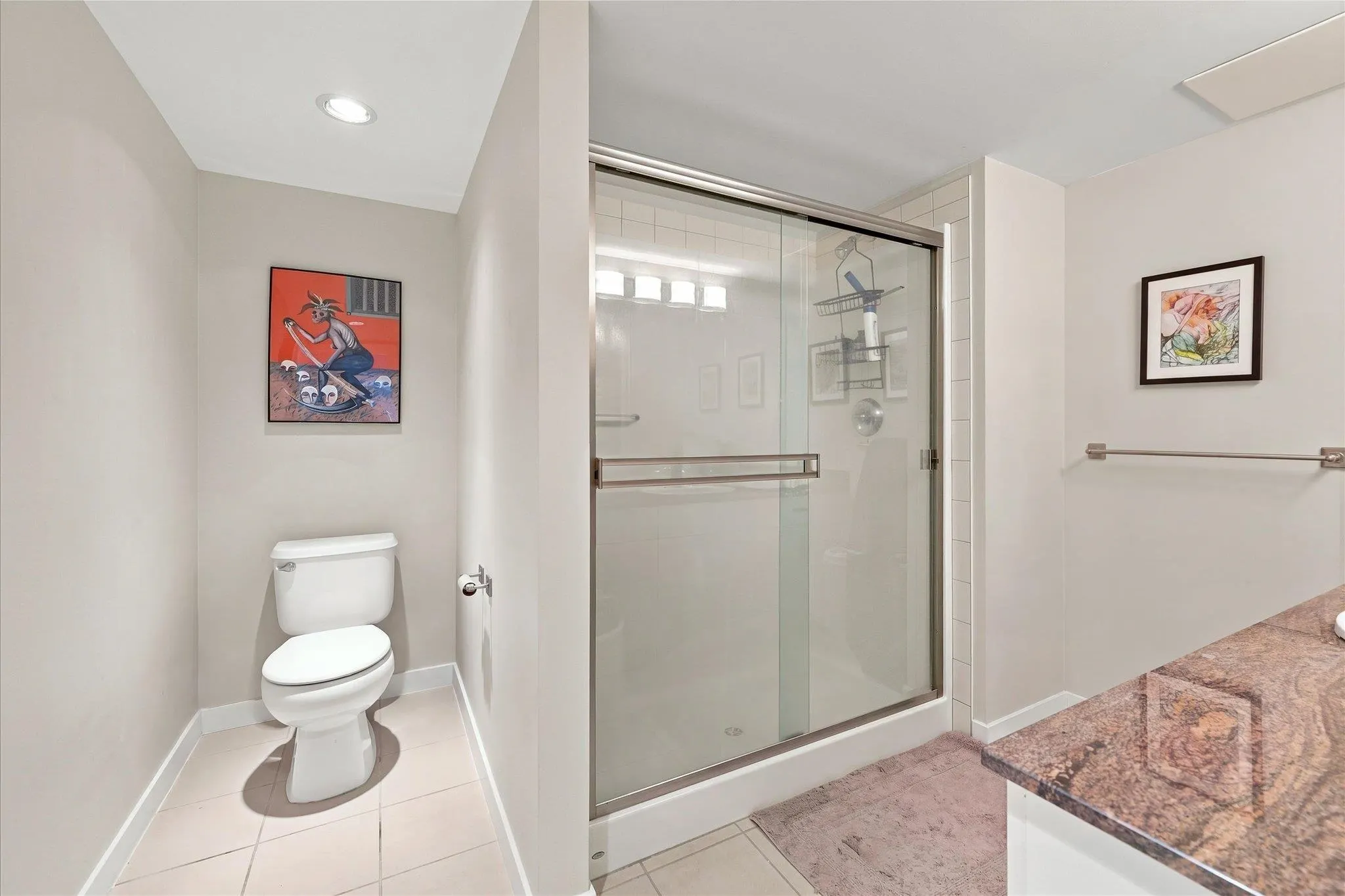 1212 Main Street #207