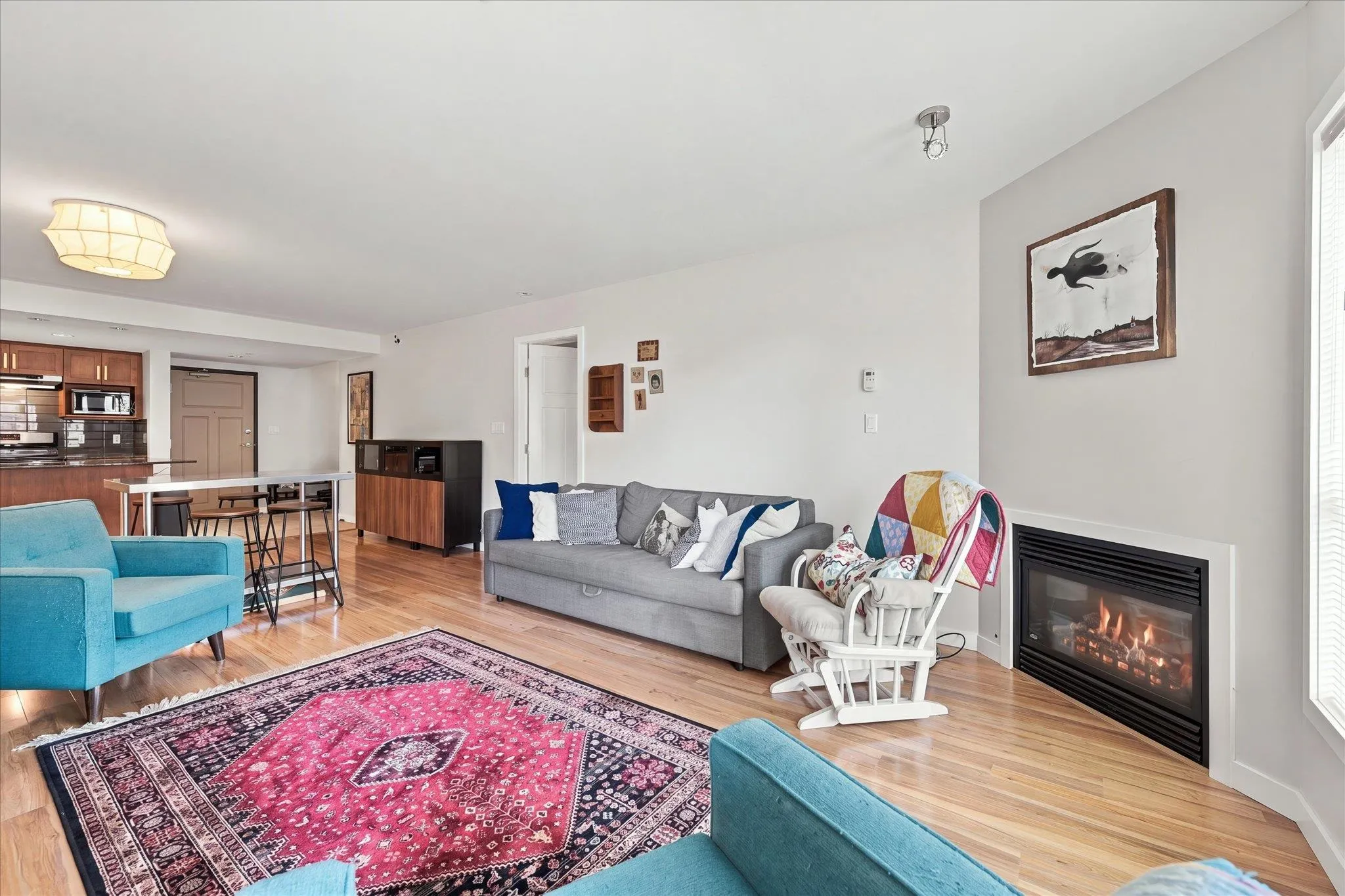 1212 Main Street #207