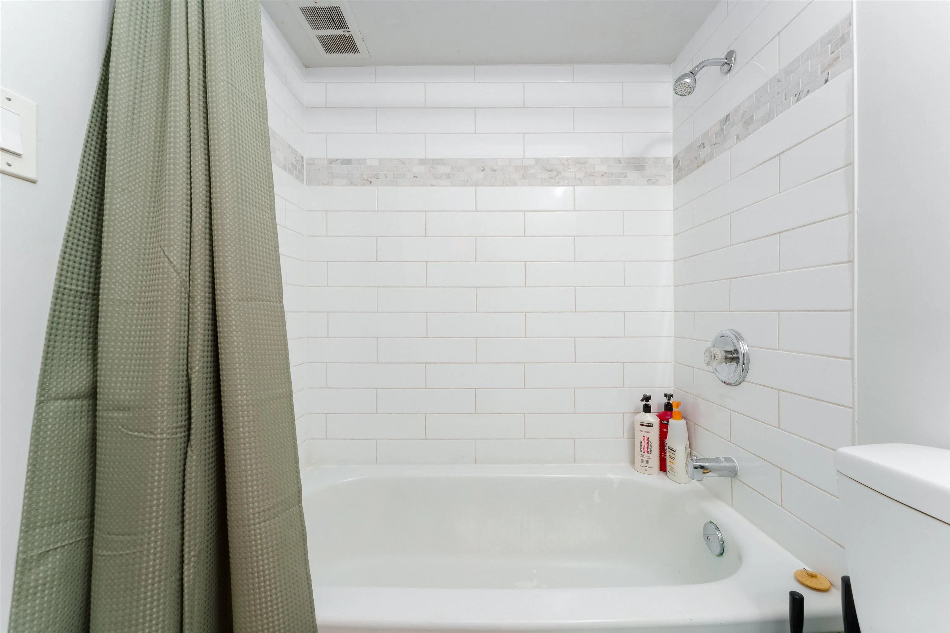 1540 Haro Street #204