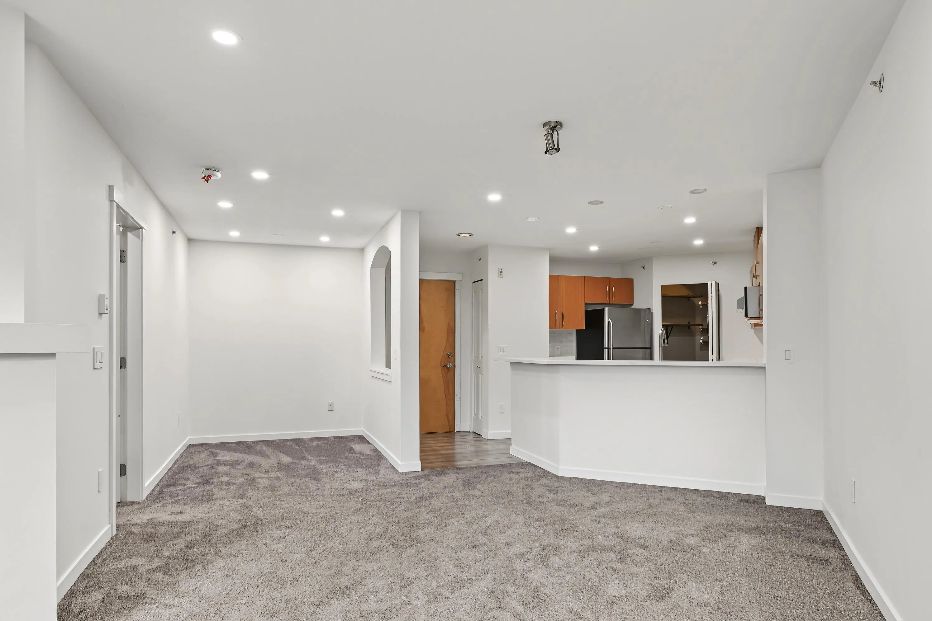 500 Klahanie Drive #403