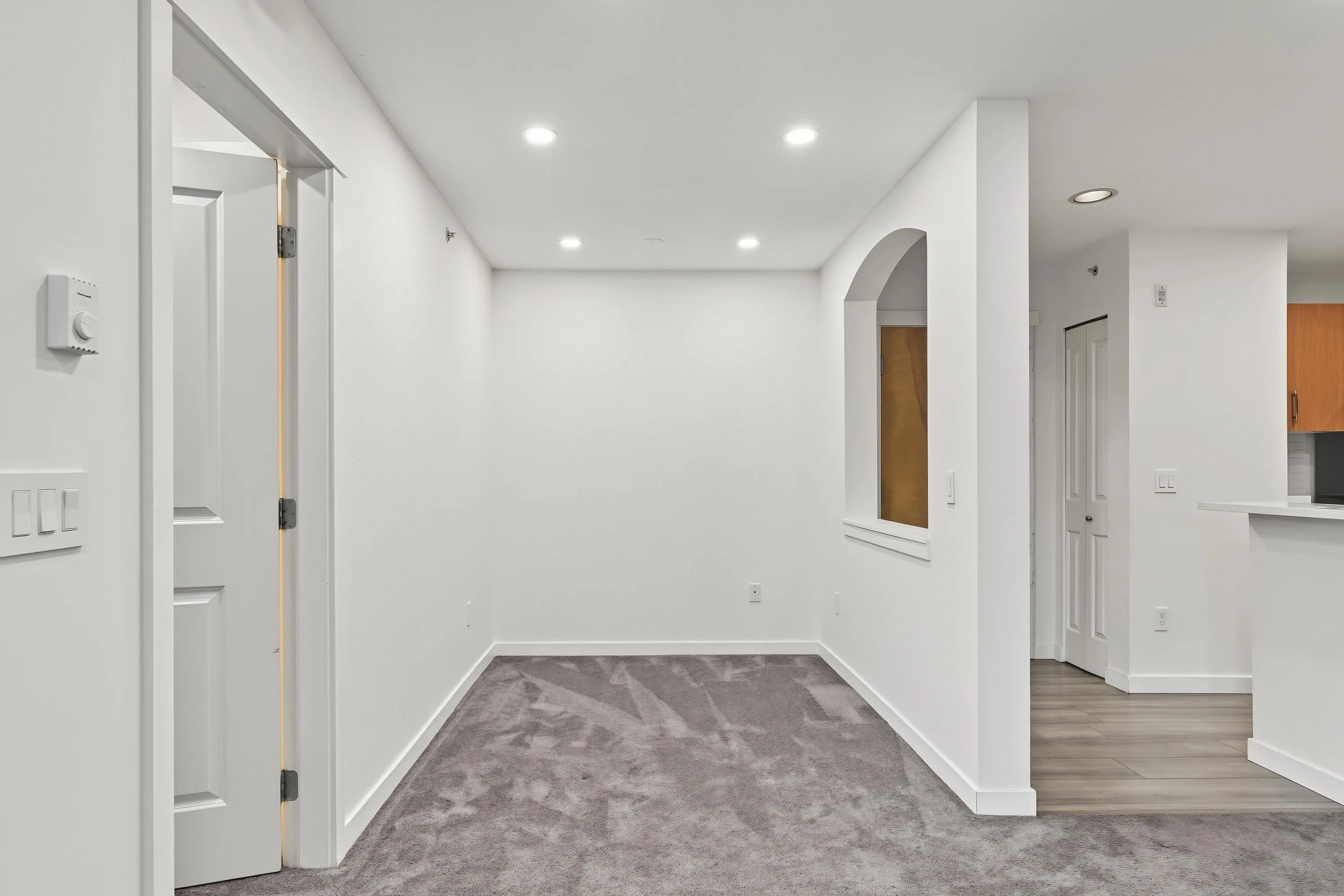 500 Klahanie Drive #403