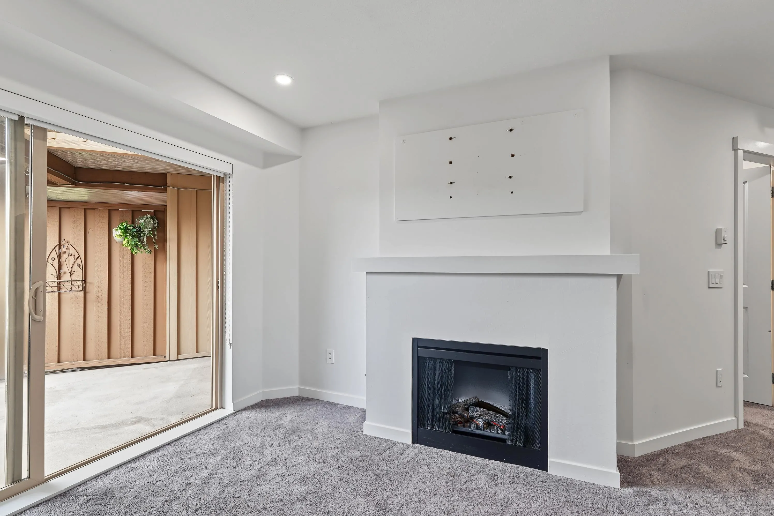 500 Klahanie Drive #403