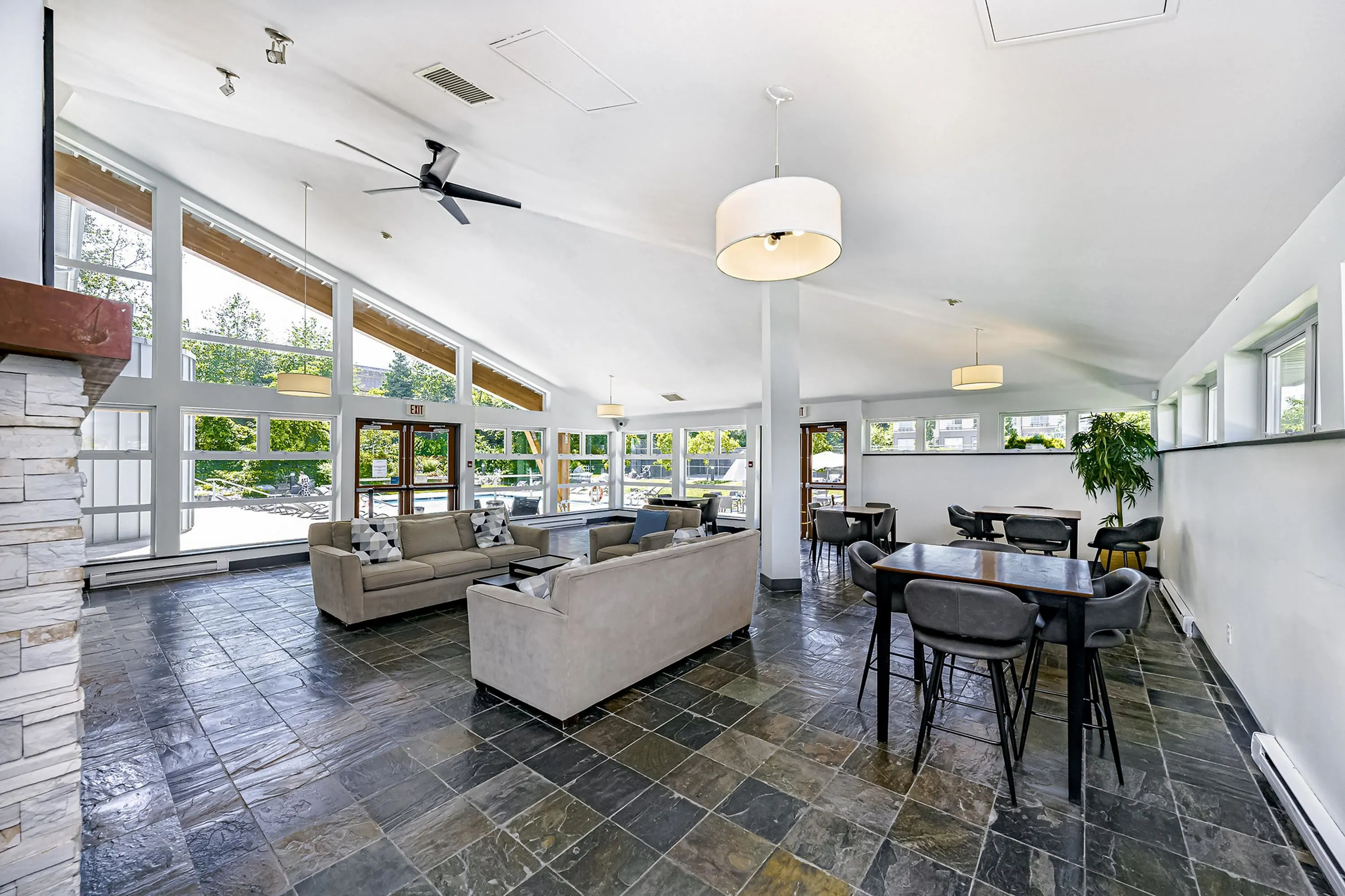 500 Klahanie Drive #403