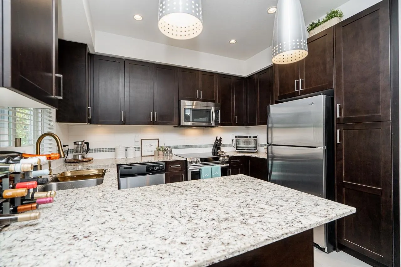 2183 Prairie Avenue #13