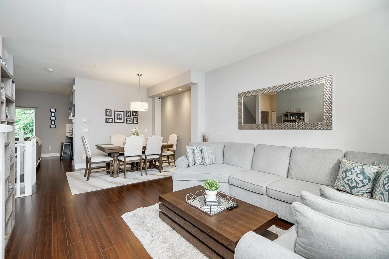 2183 Prairie Avenue #13