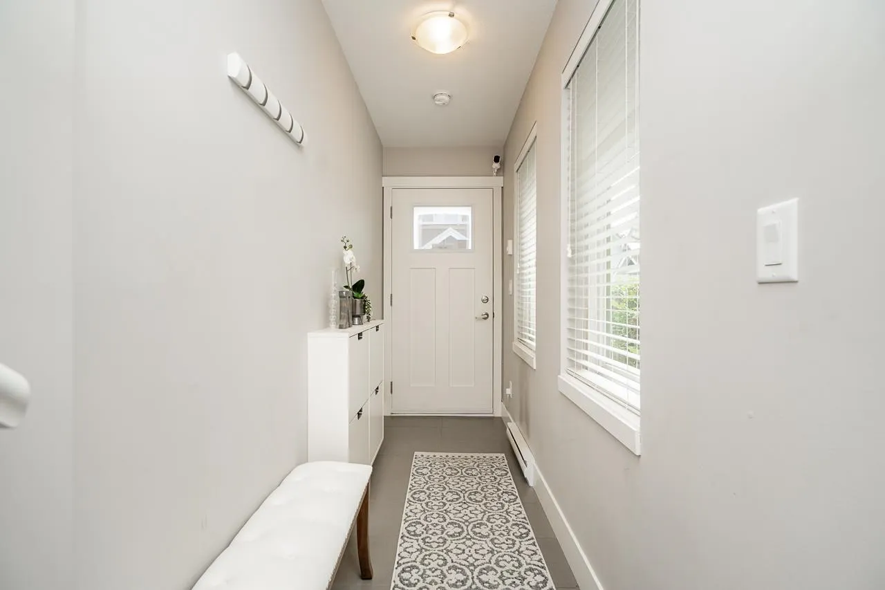2183 Prairie Avenue #13