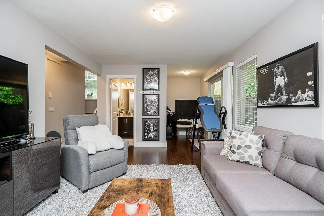 2183 Prairie Avenue #13