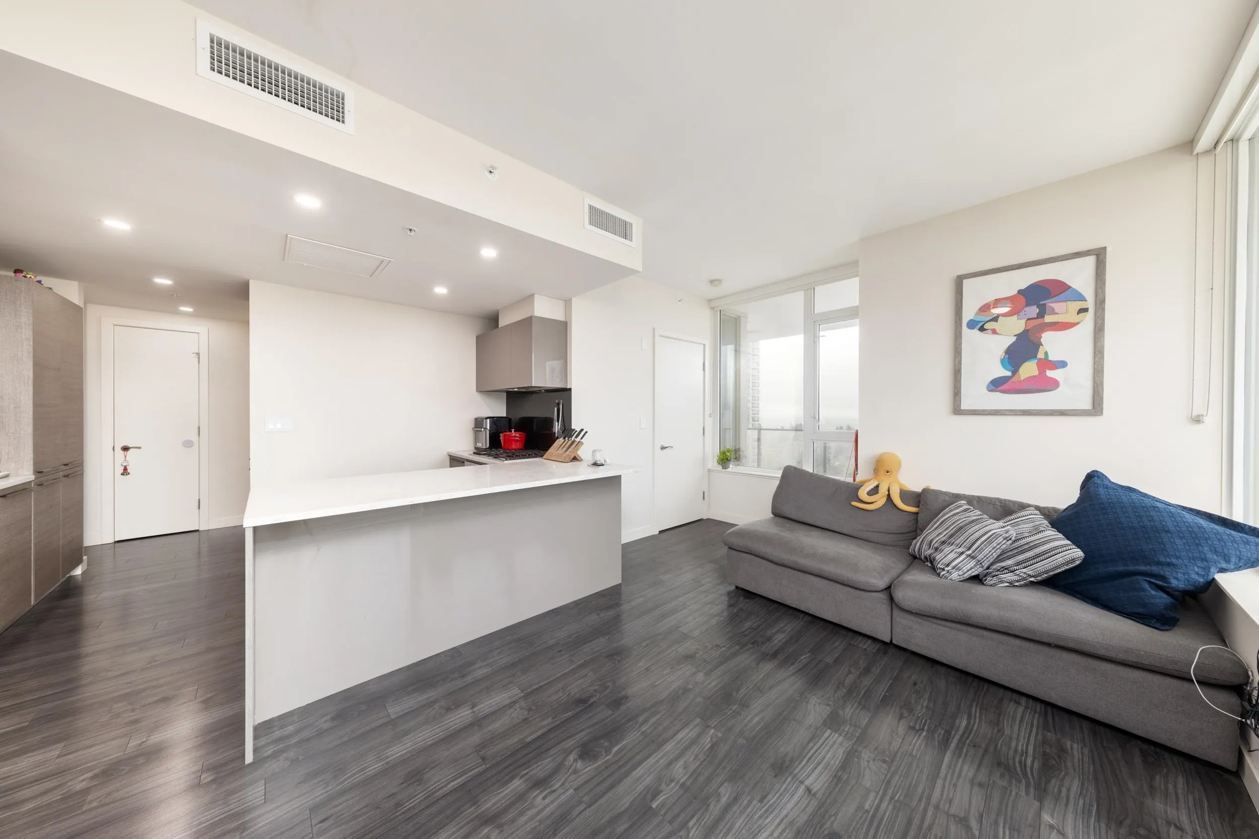 6383 Mckay Avenue #1106