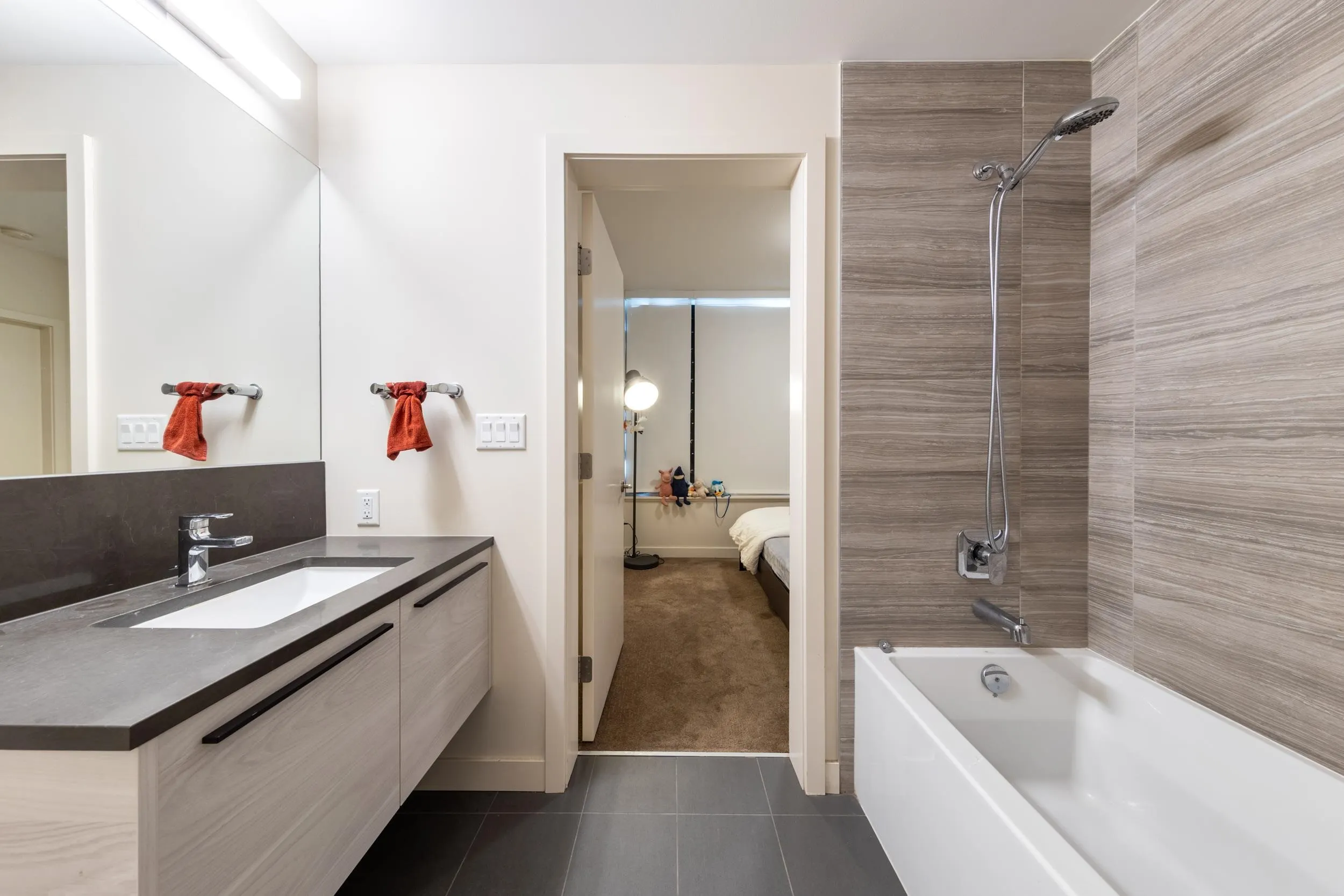 6383 Mckay Avenue #1106