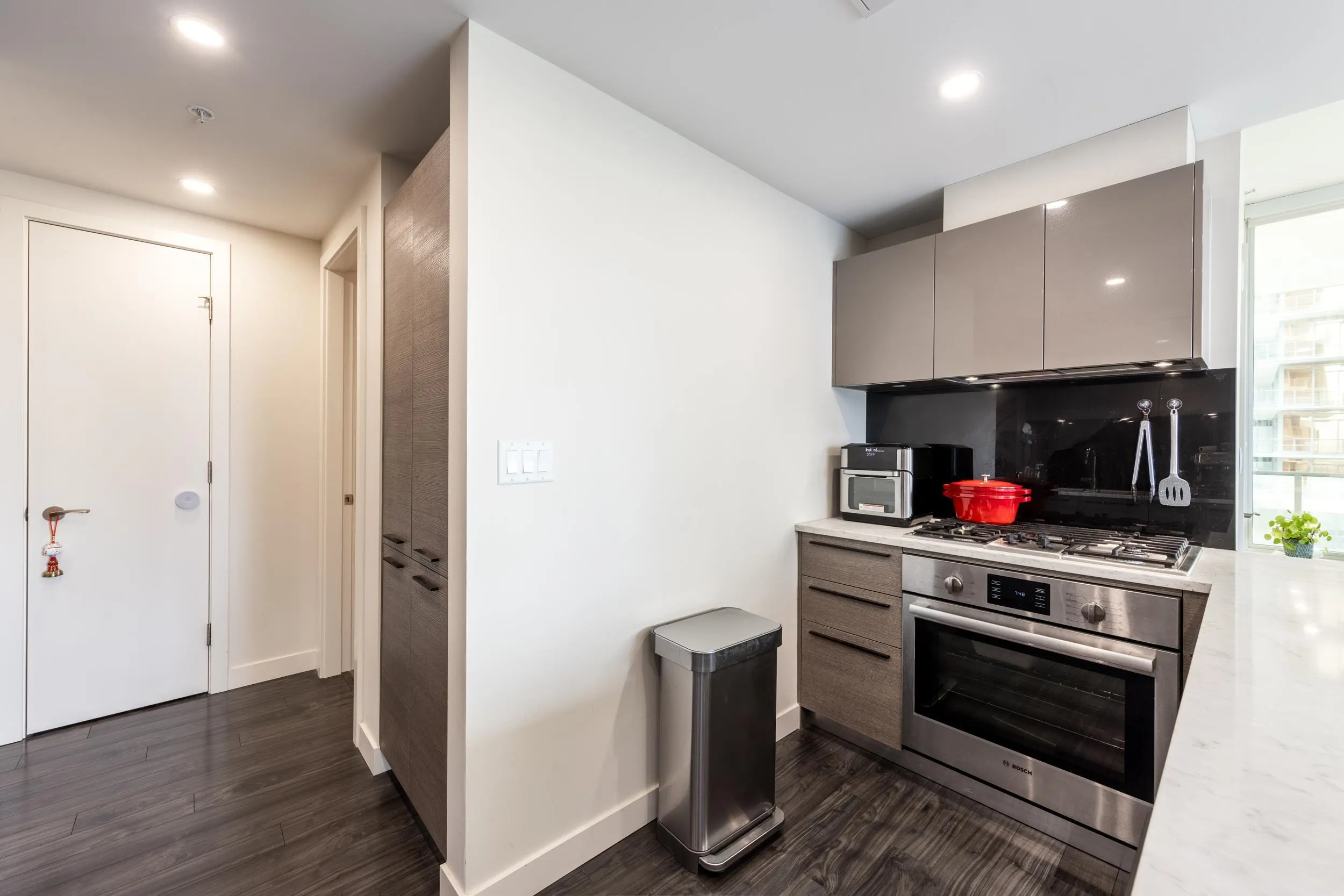 6383 Mckay Avenue #1106