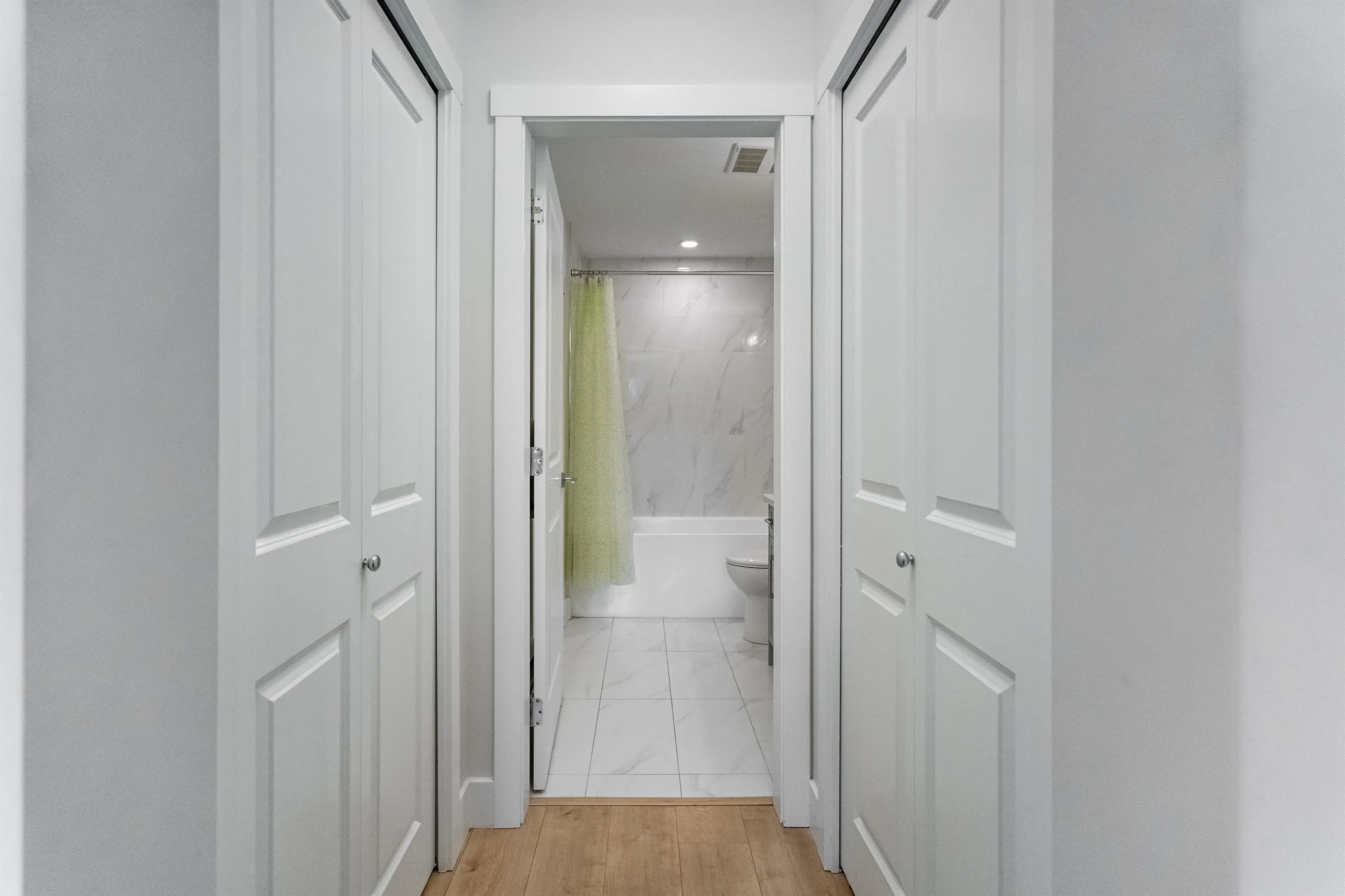 22136 49 Avenue #101