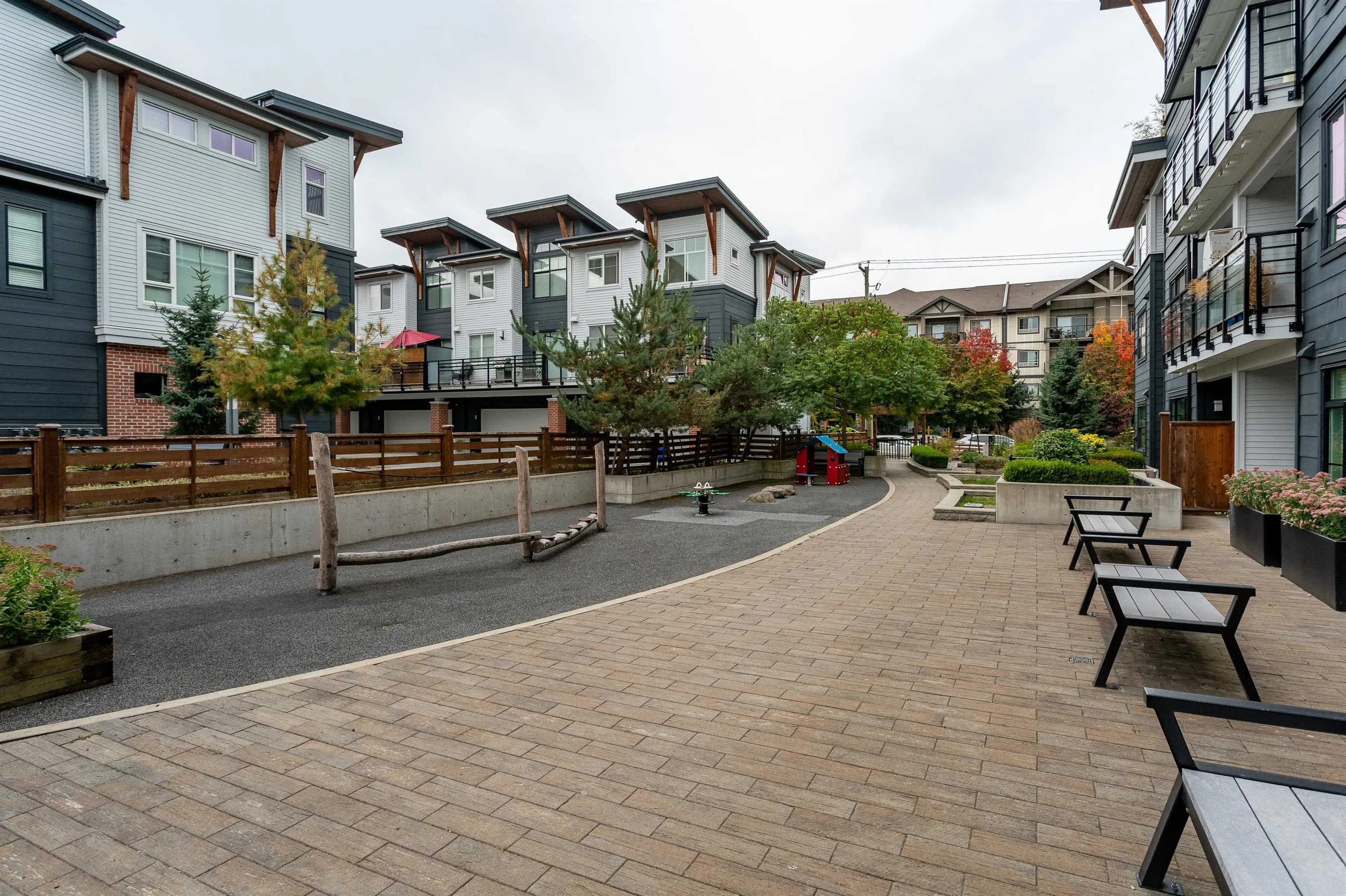 22136 49 Avenue #101