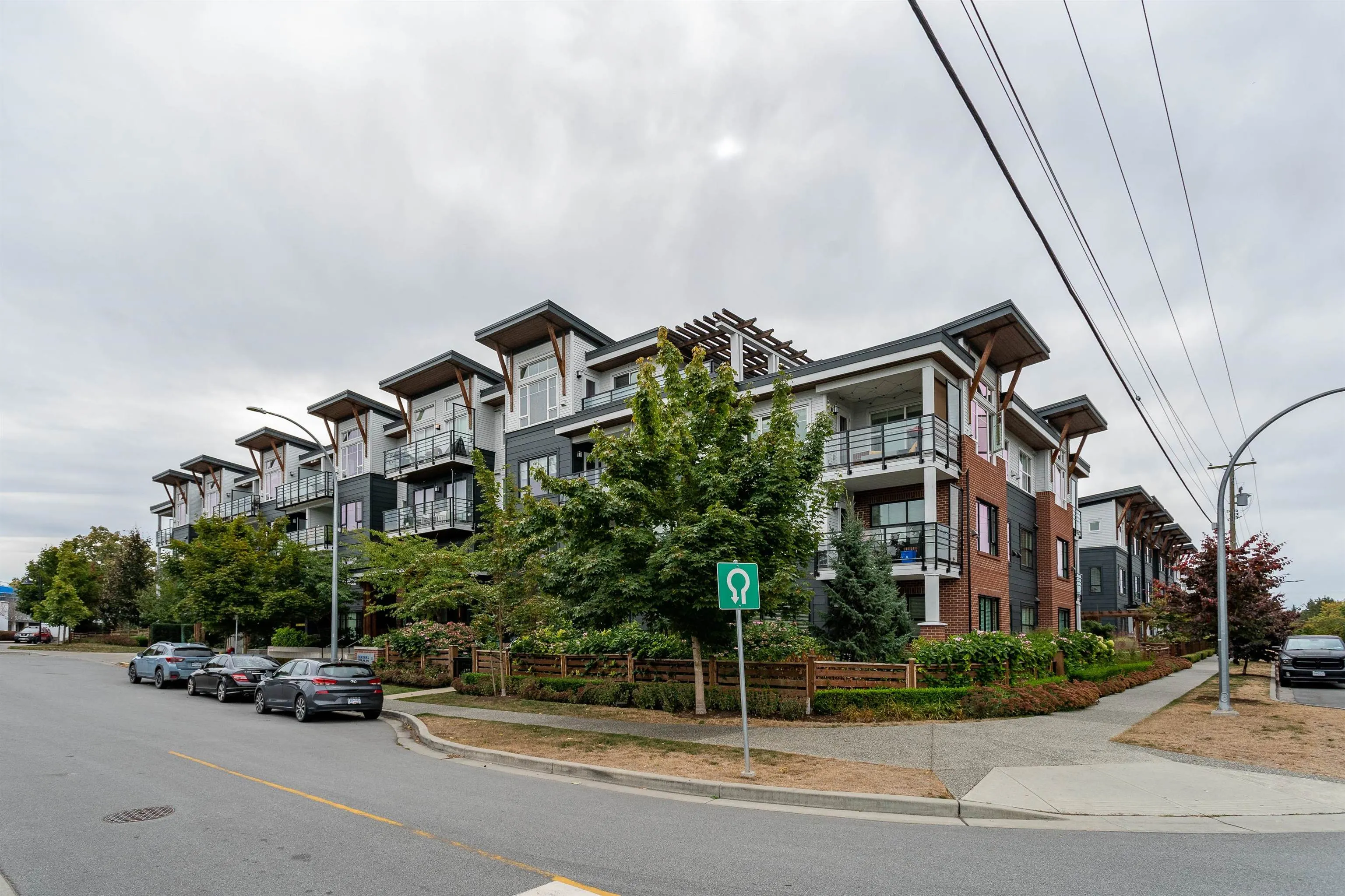 22136 49 Avenue #101
