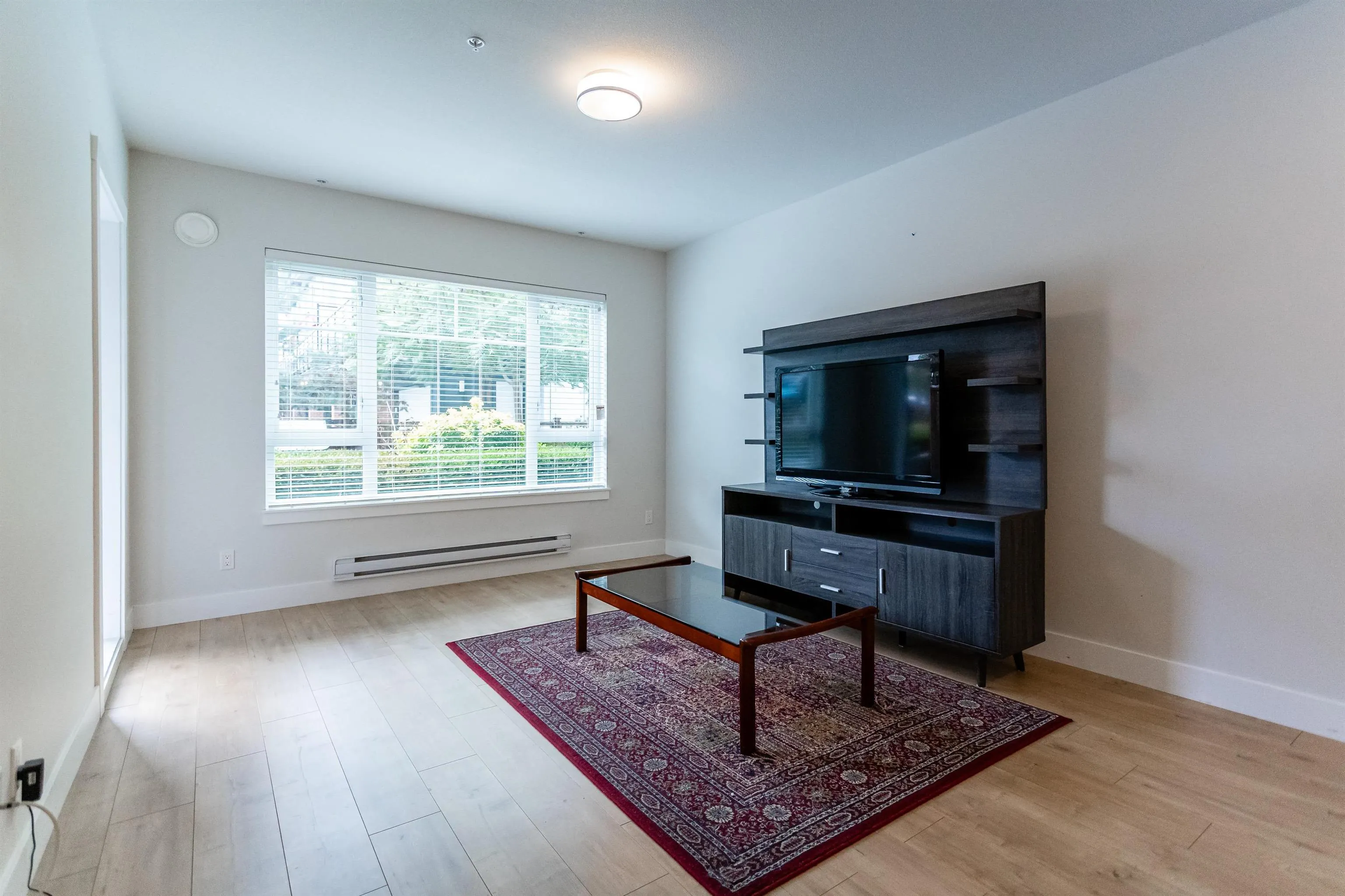 22136 49 Avenue #101