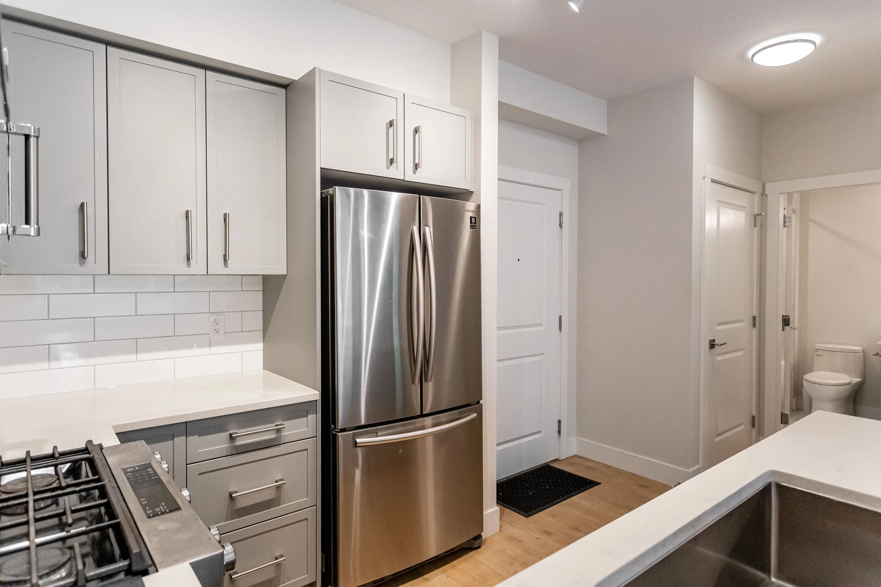 22136 49 Avenue #101