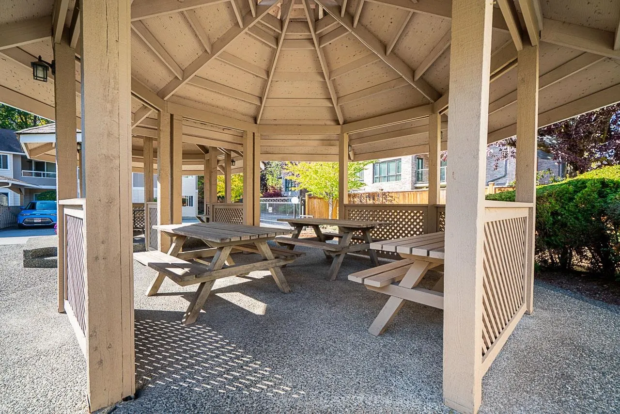 14840 100 Avenue #51