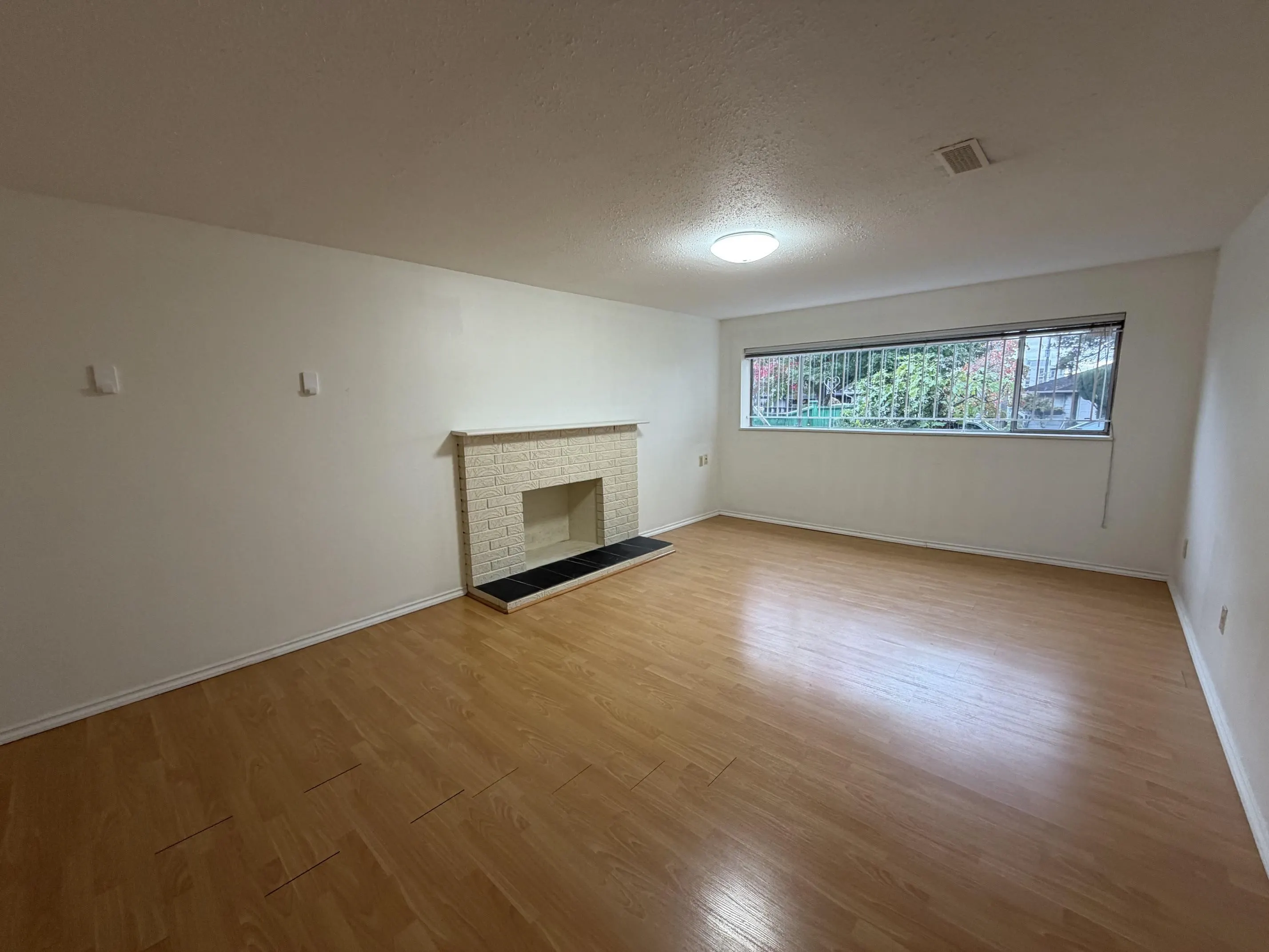 77 W 62nd Avenue