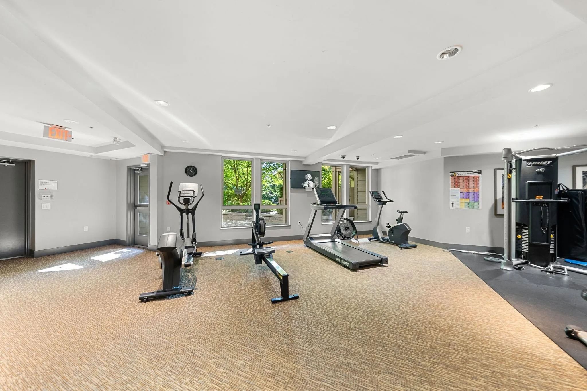 119 W 22nd Street #417