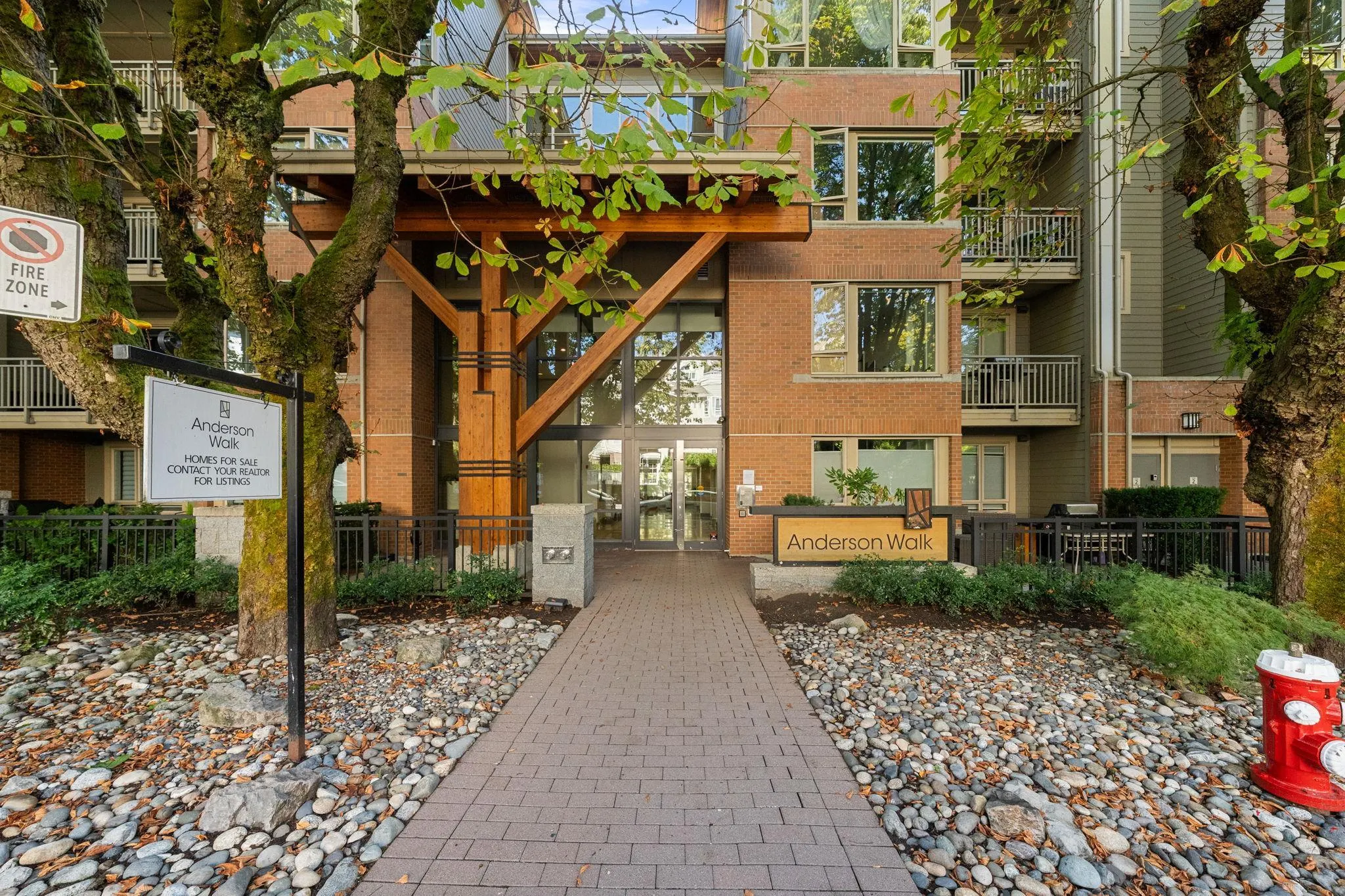 119 W 22nd Street #417