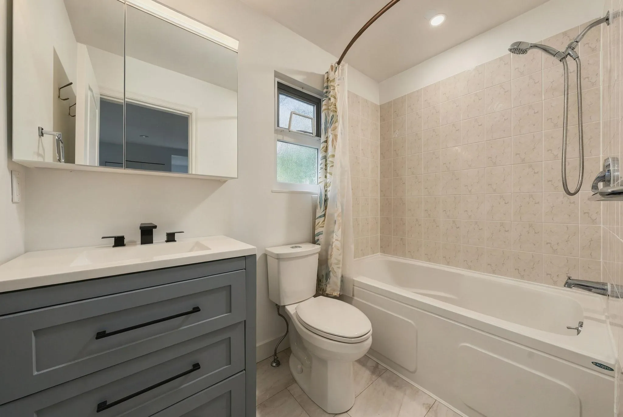 1231 River Drive