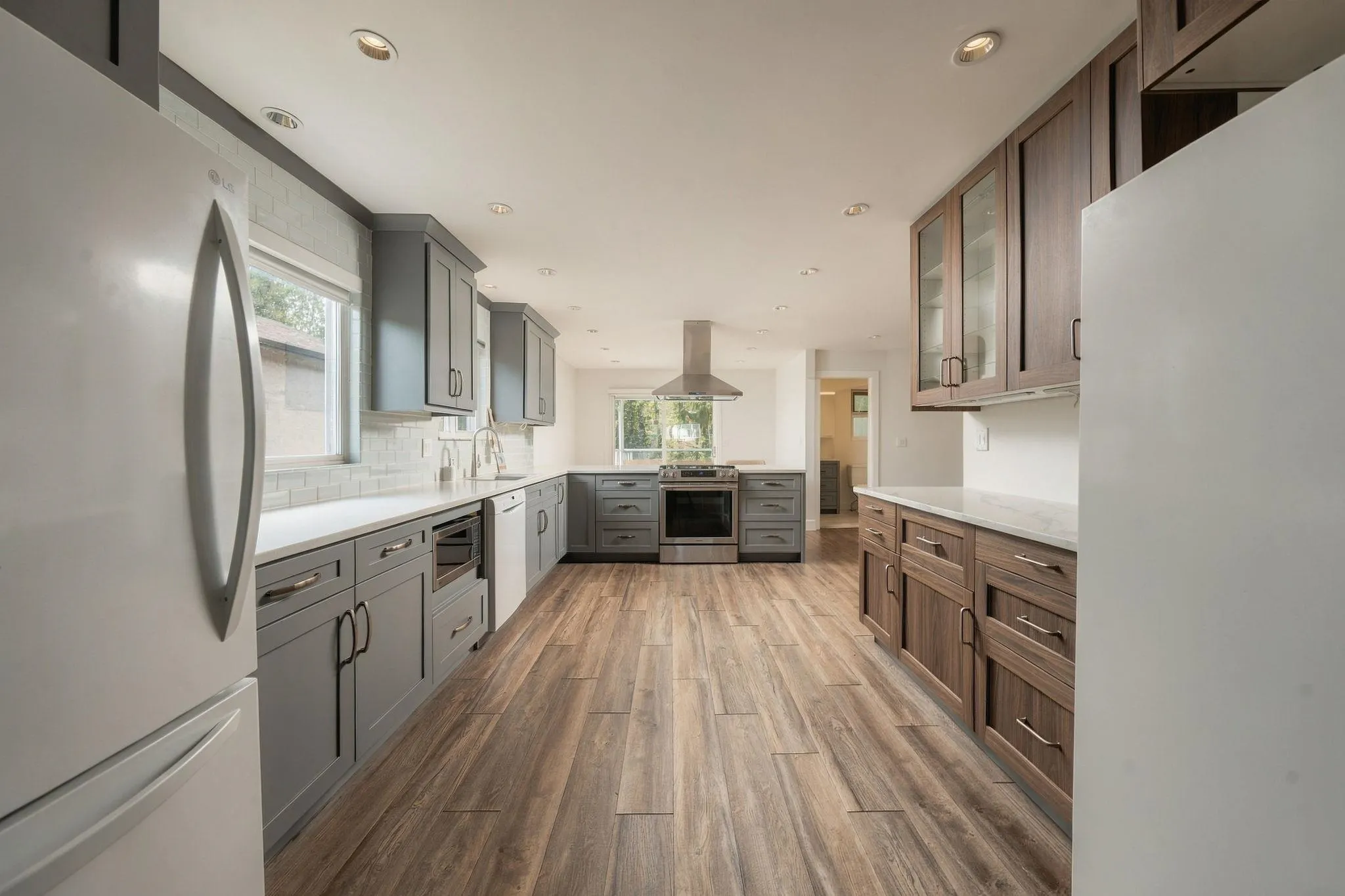 1231 River Drive
