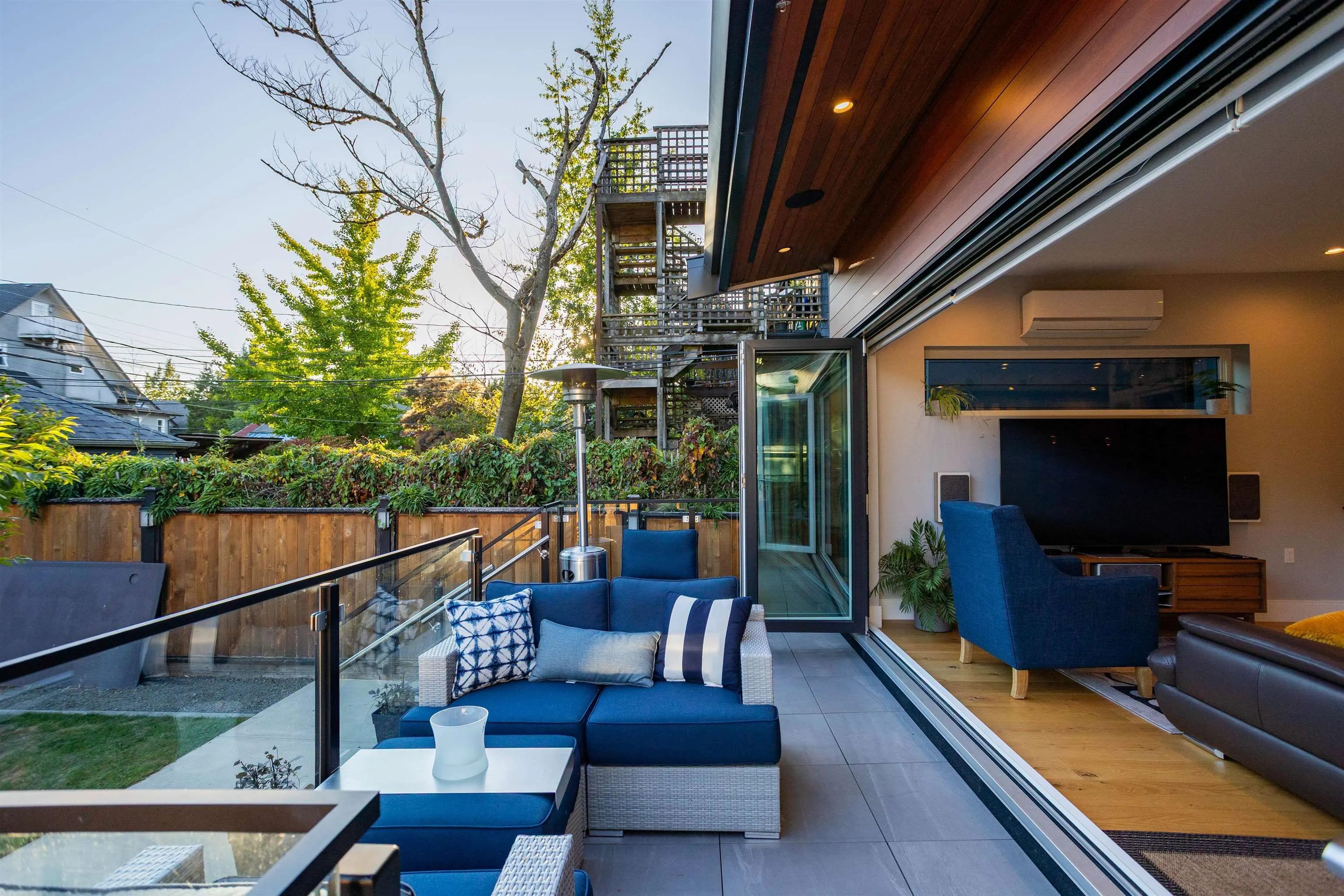 426 W 17th Avenue