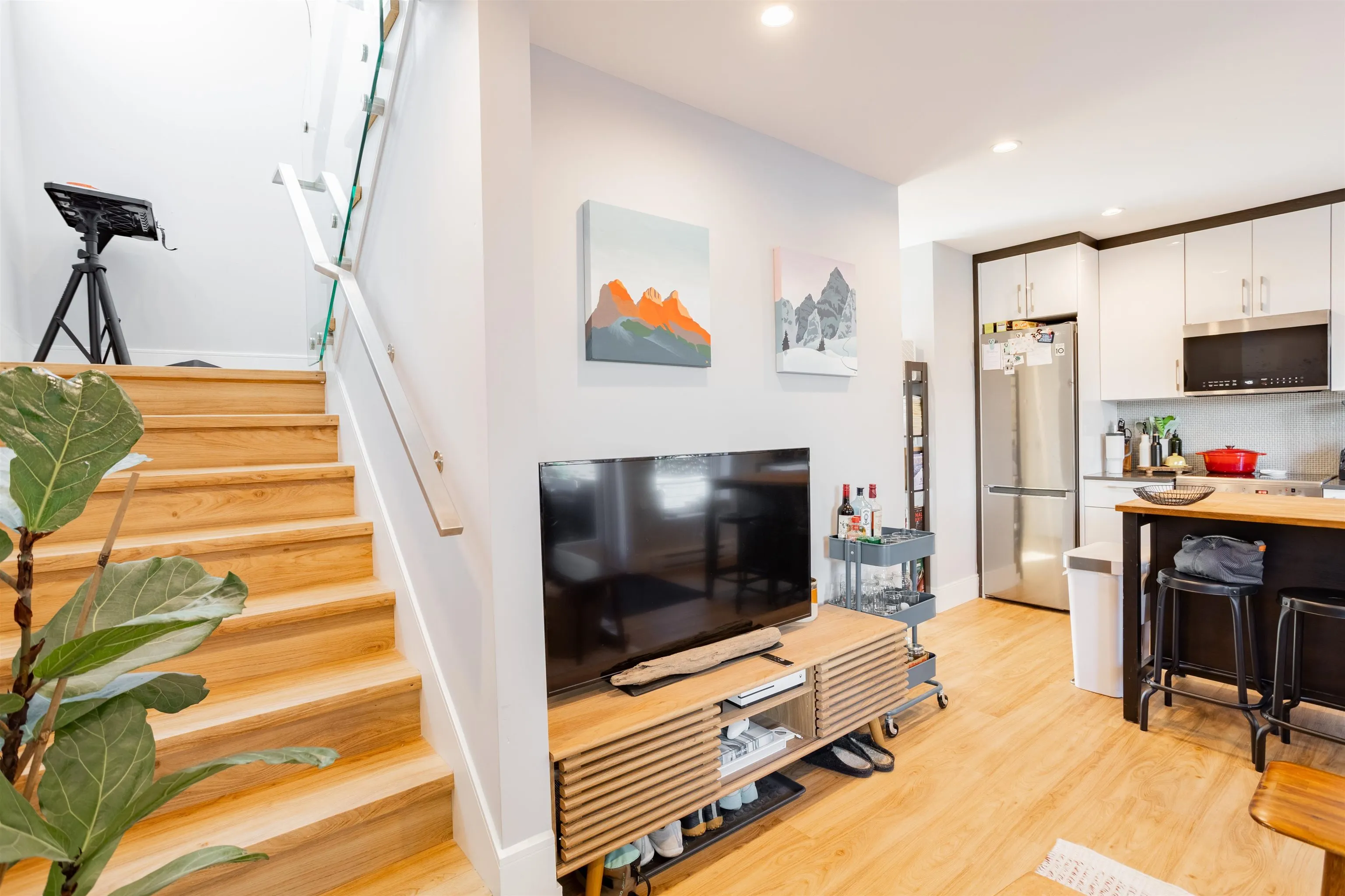 426 W 17th Avenue