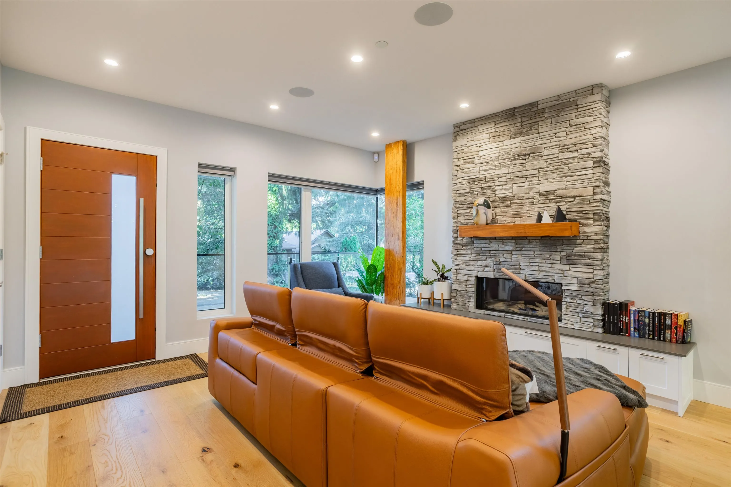 426 W 17th Avenue