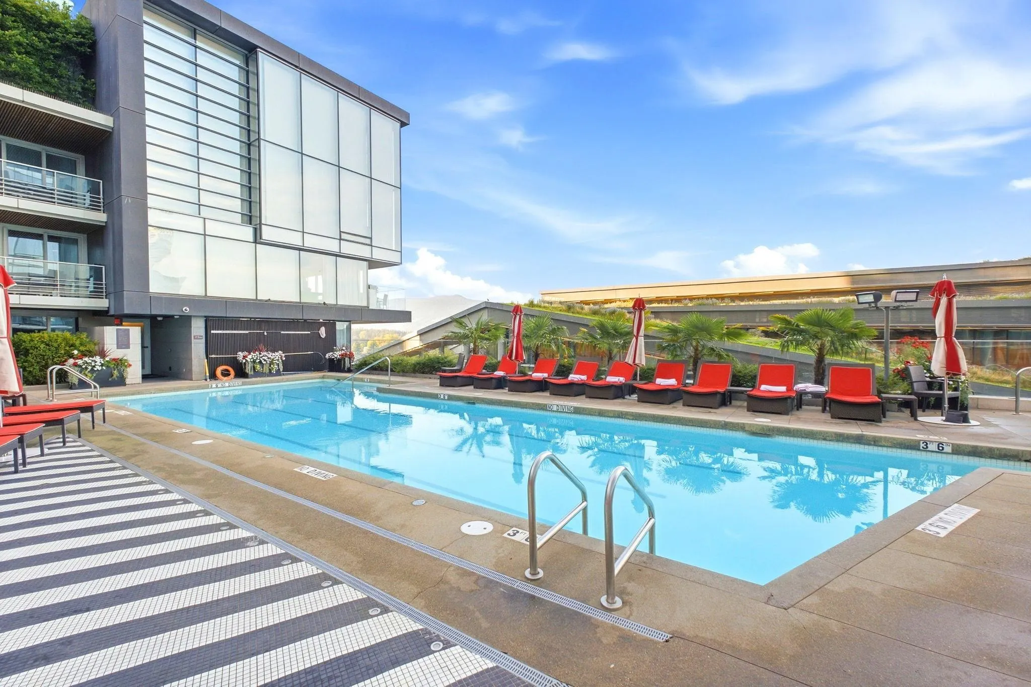1011 W Cordova Street #2506