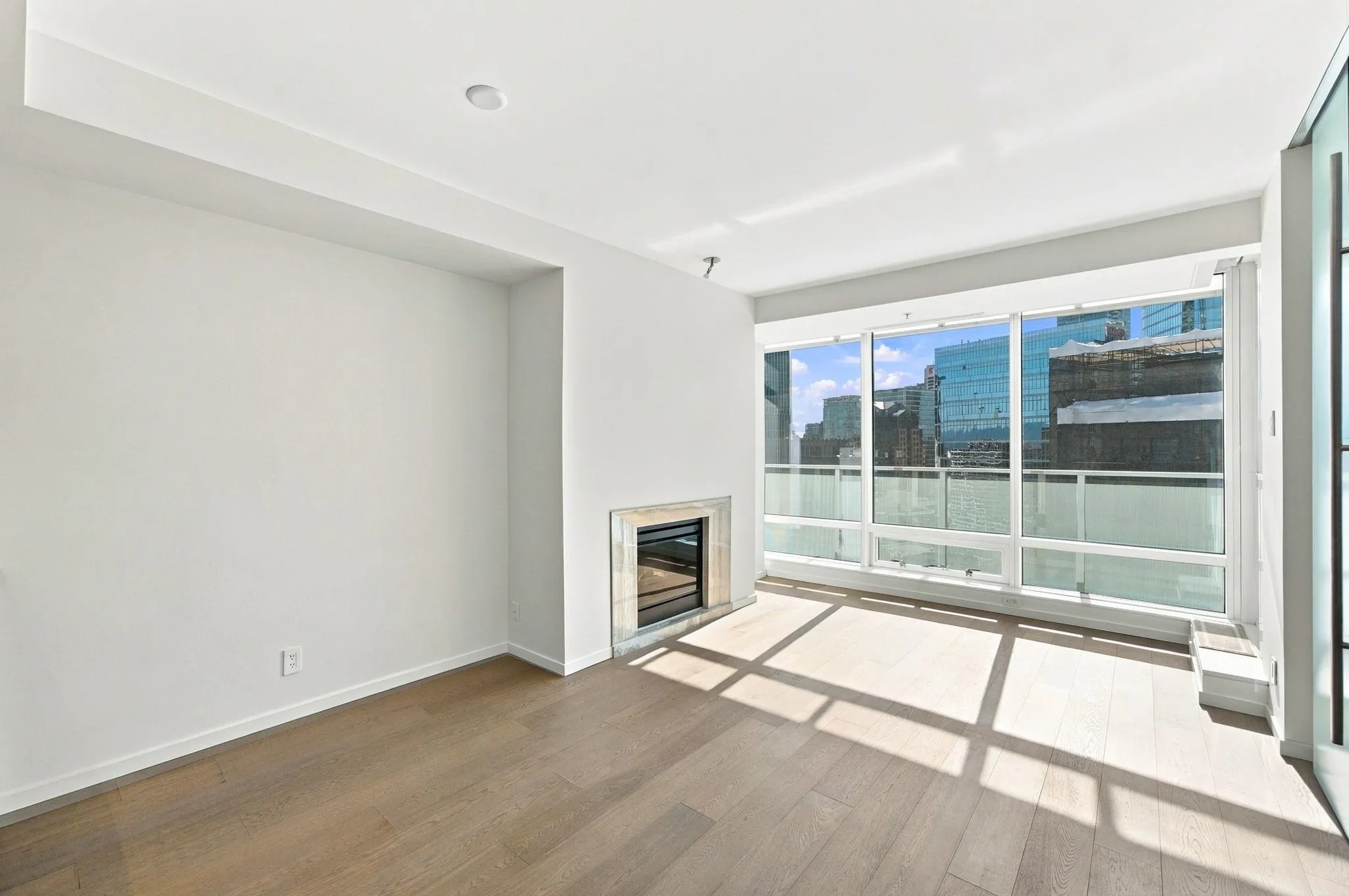 1011 W Cordova Street #2506