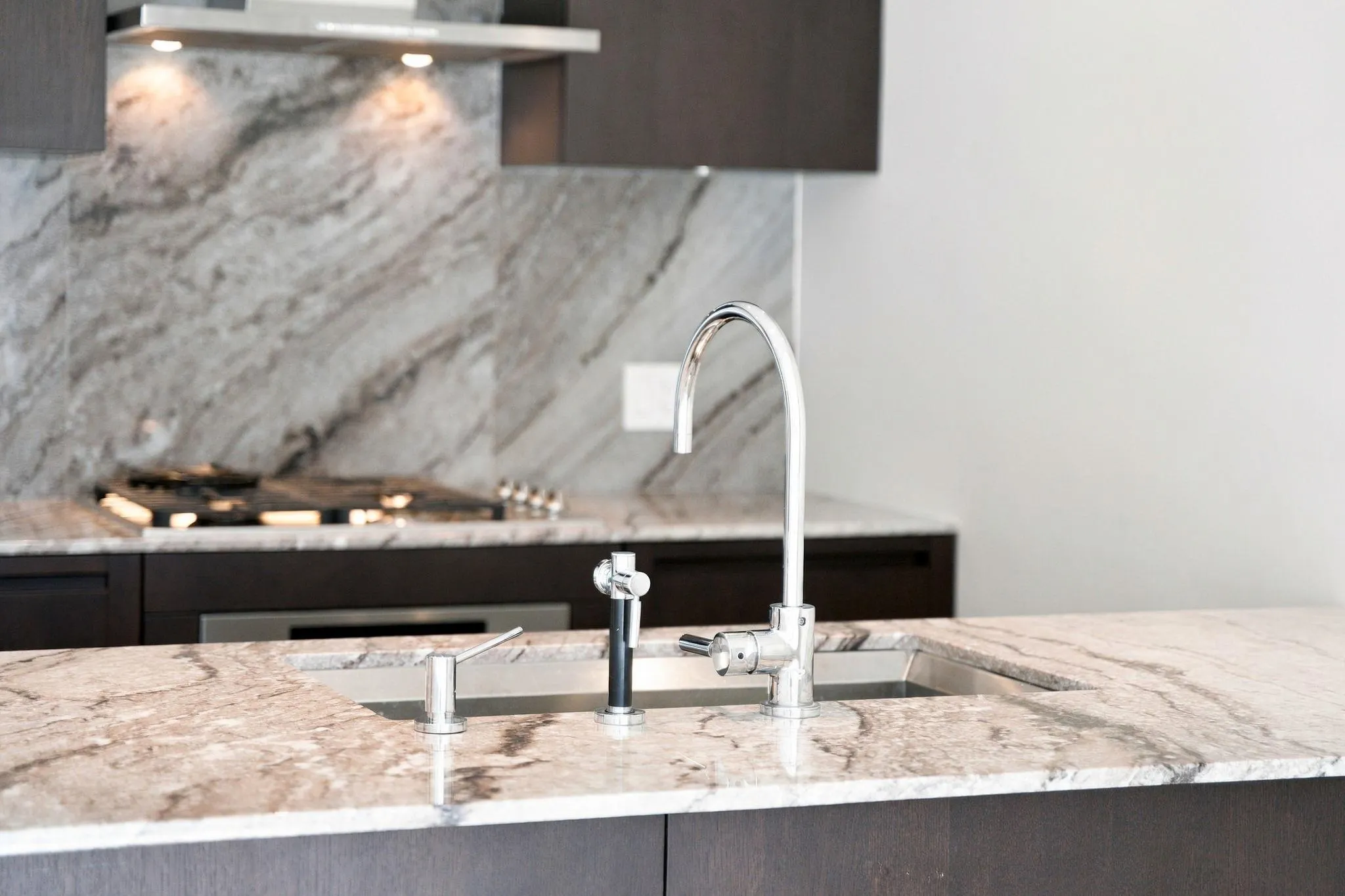 1011 W Cordova Street #2506