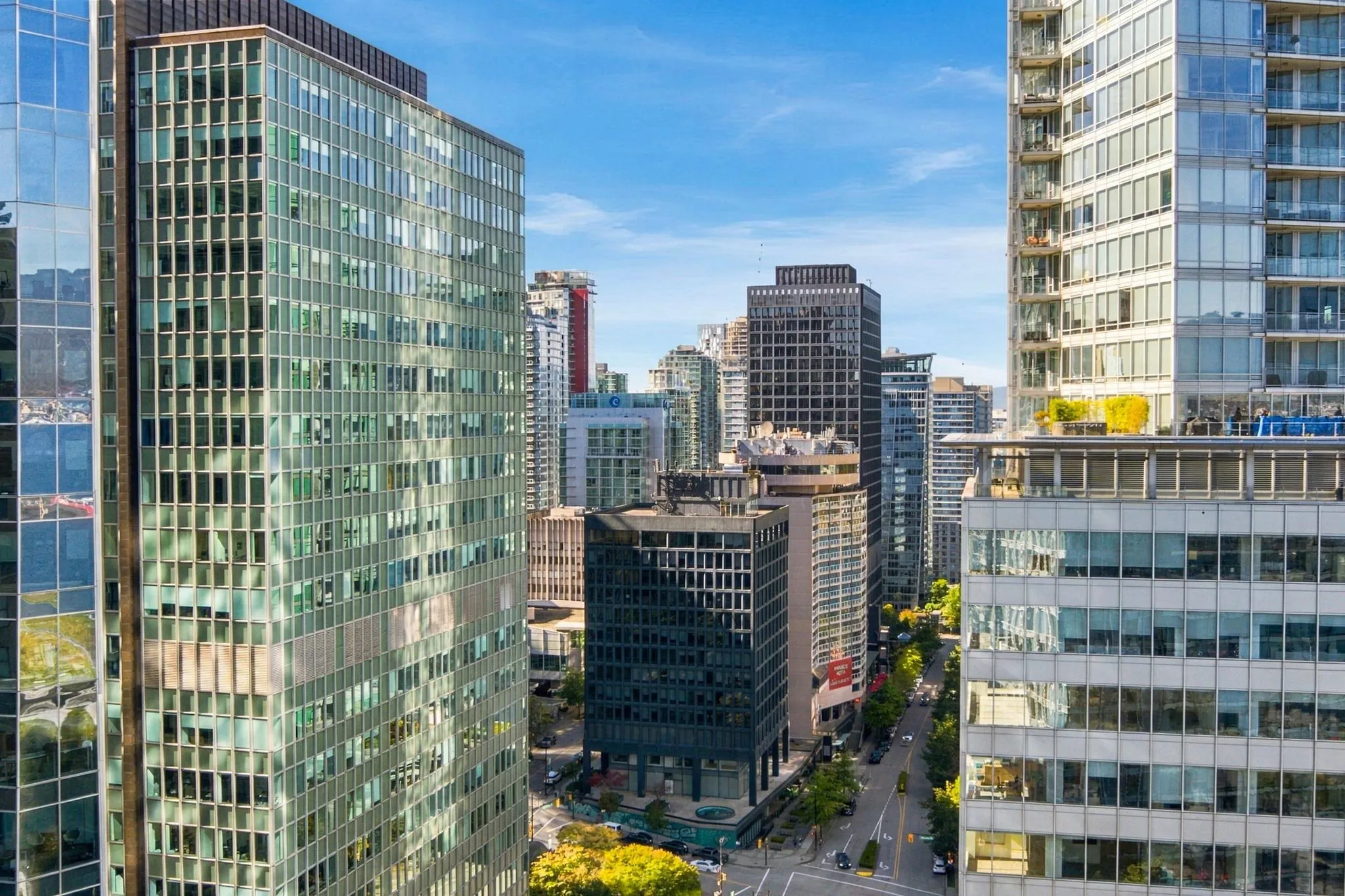 1011 W Cordova Street #2506