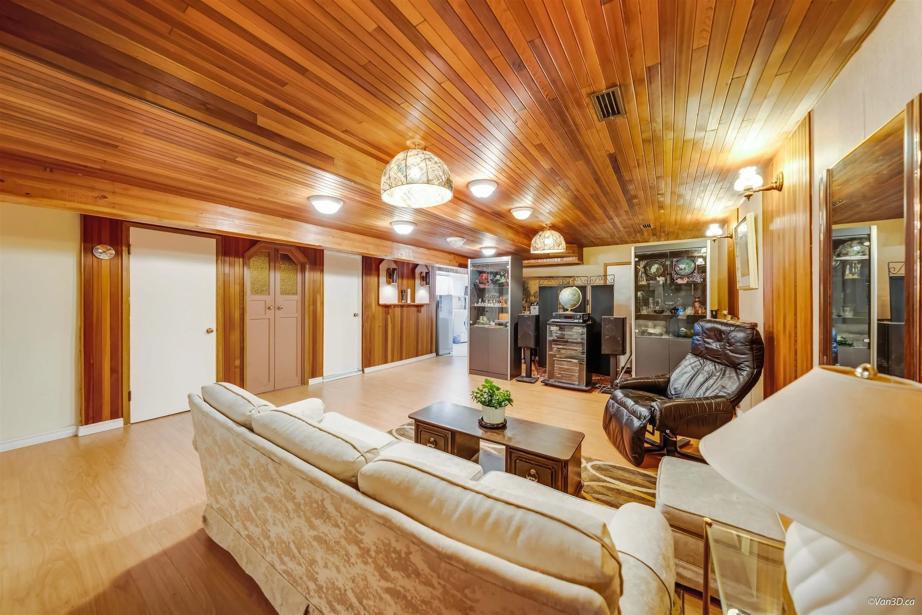 4646 Charlotte Court
