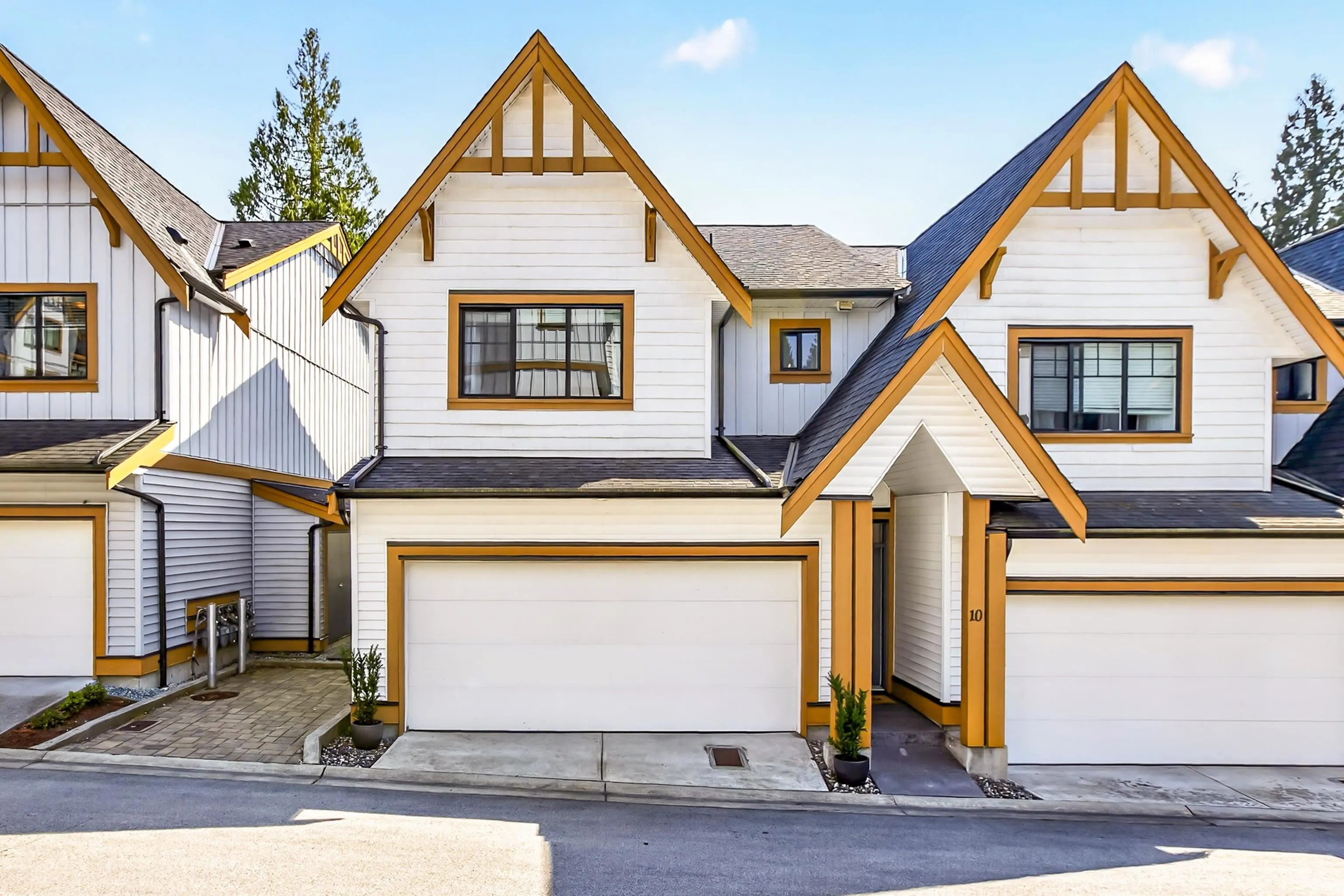 13263 236 Street #10