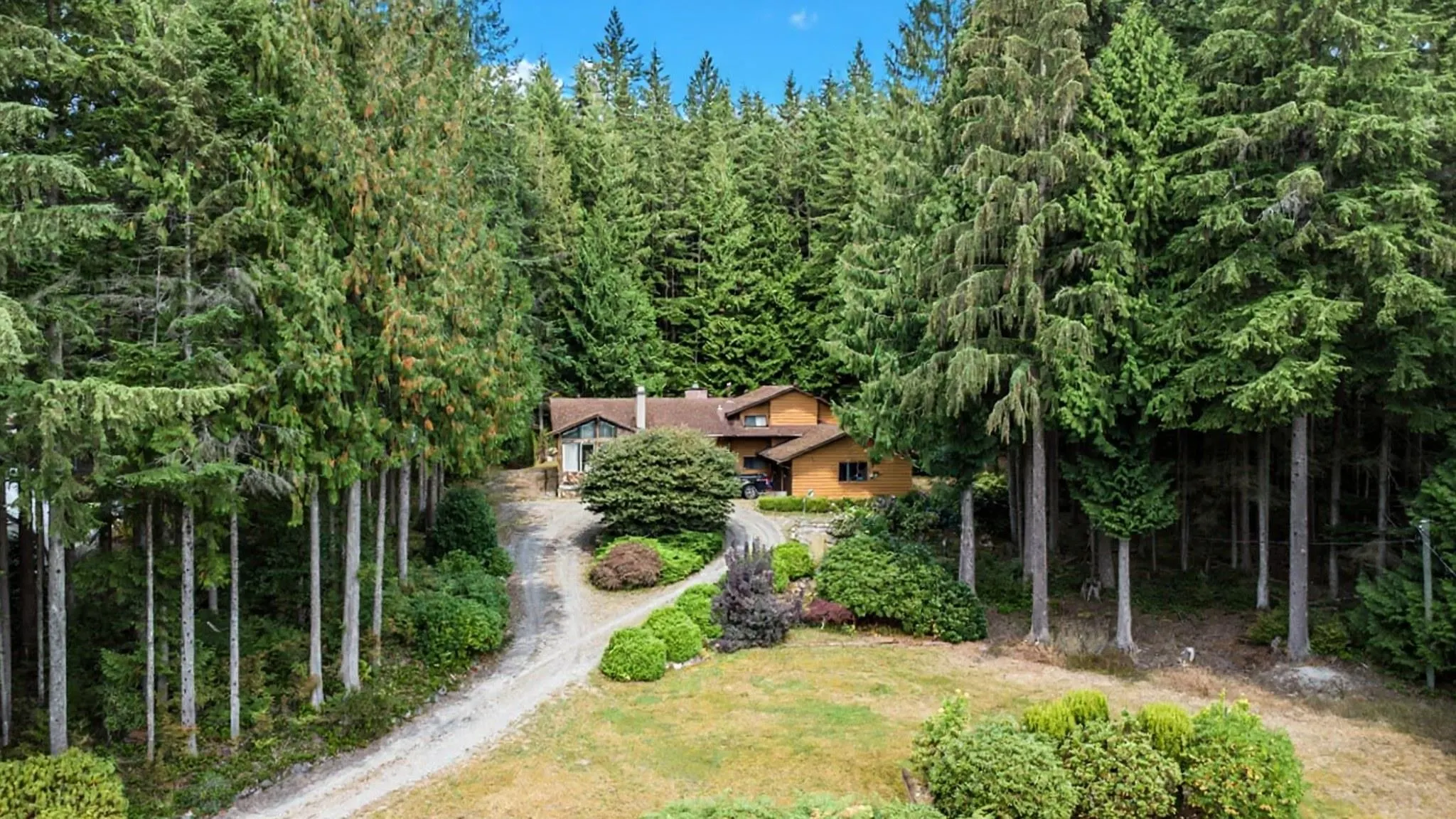 27573 Sayers Crescent
