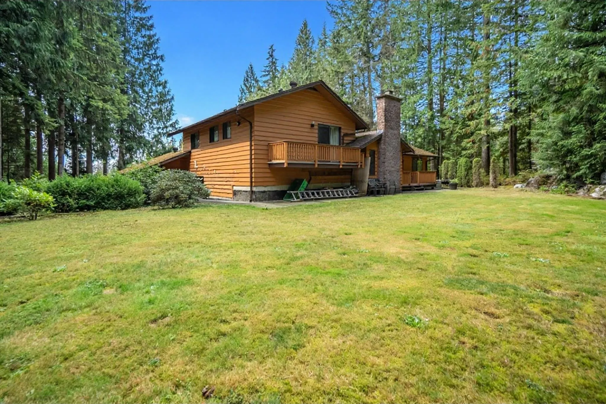 27573 Sayers Crescent