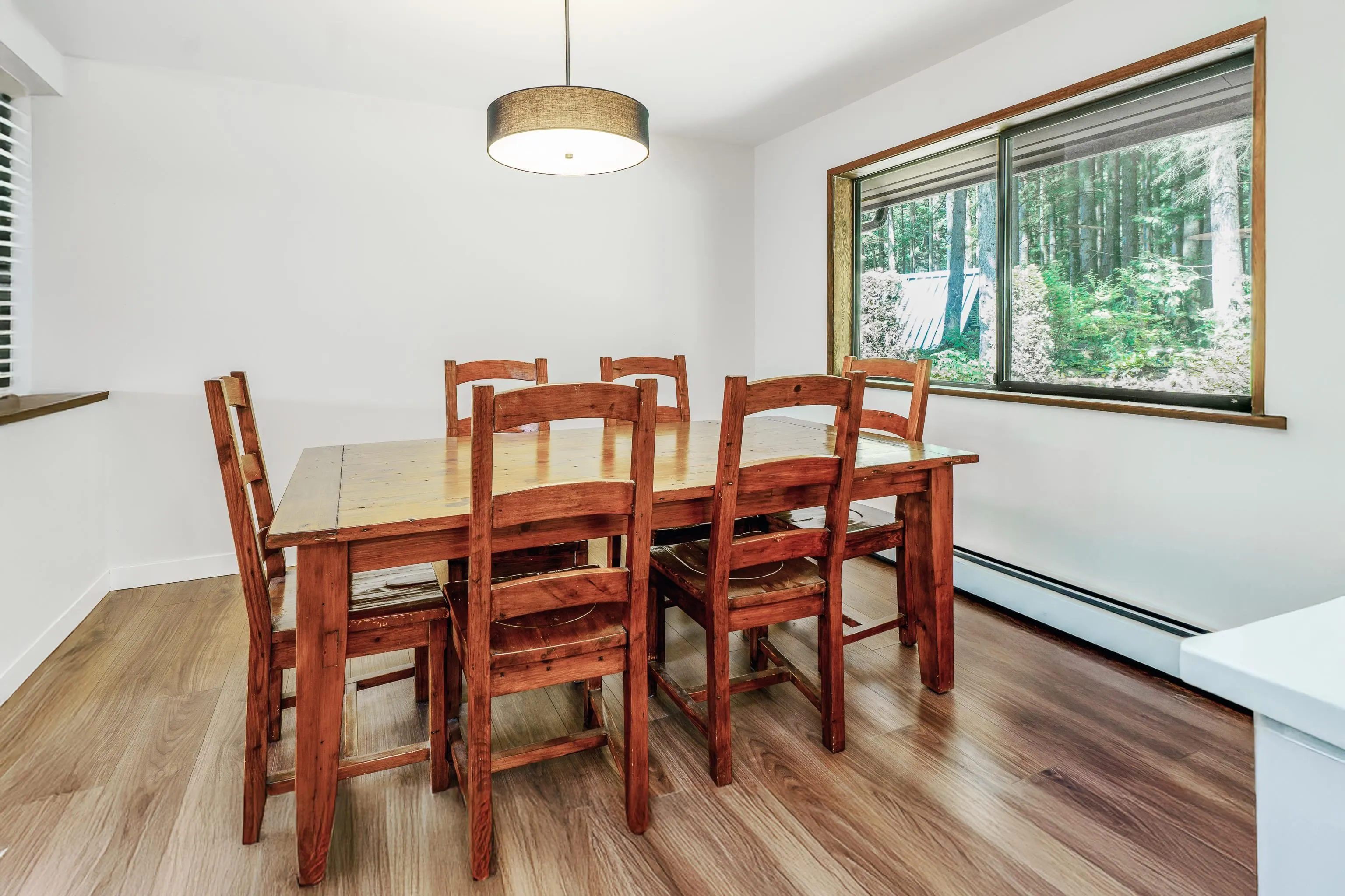 27573 Sayers Crescent
