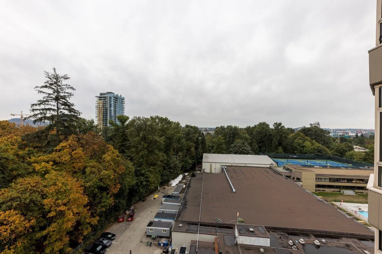 1327 E Keith Road #1213