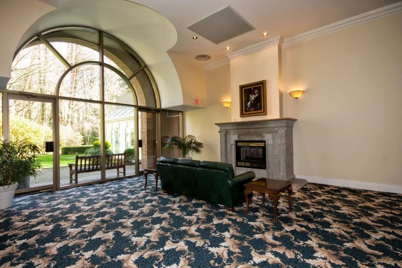 1327 E Keith Road #1213