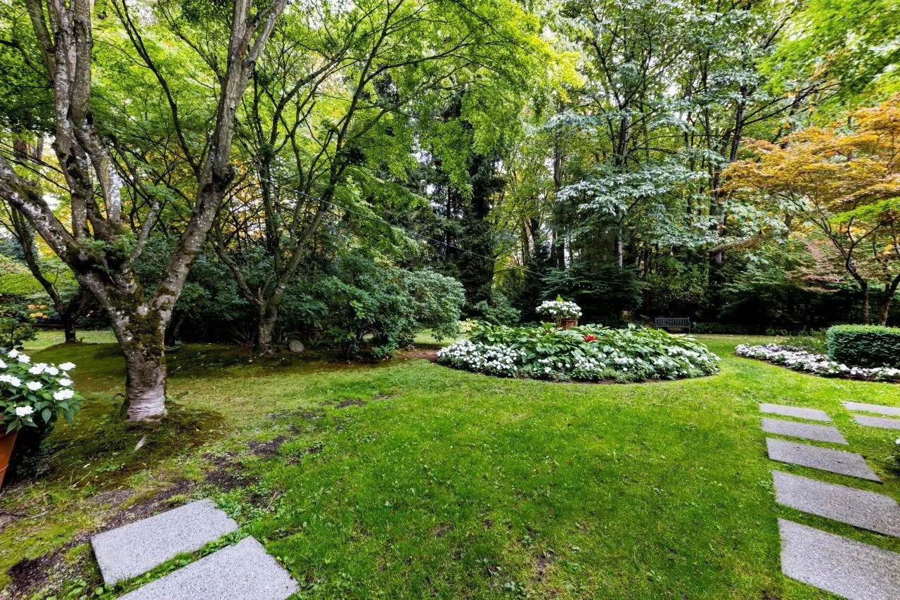 1327 E Keith Road #1213