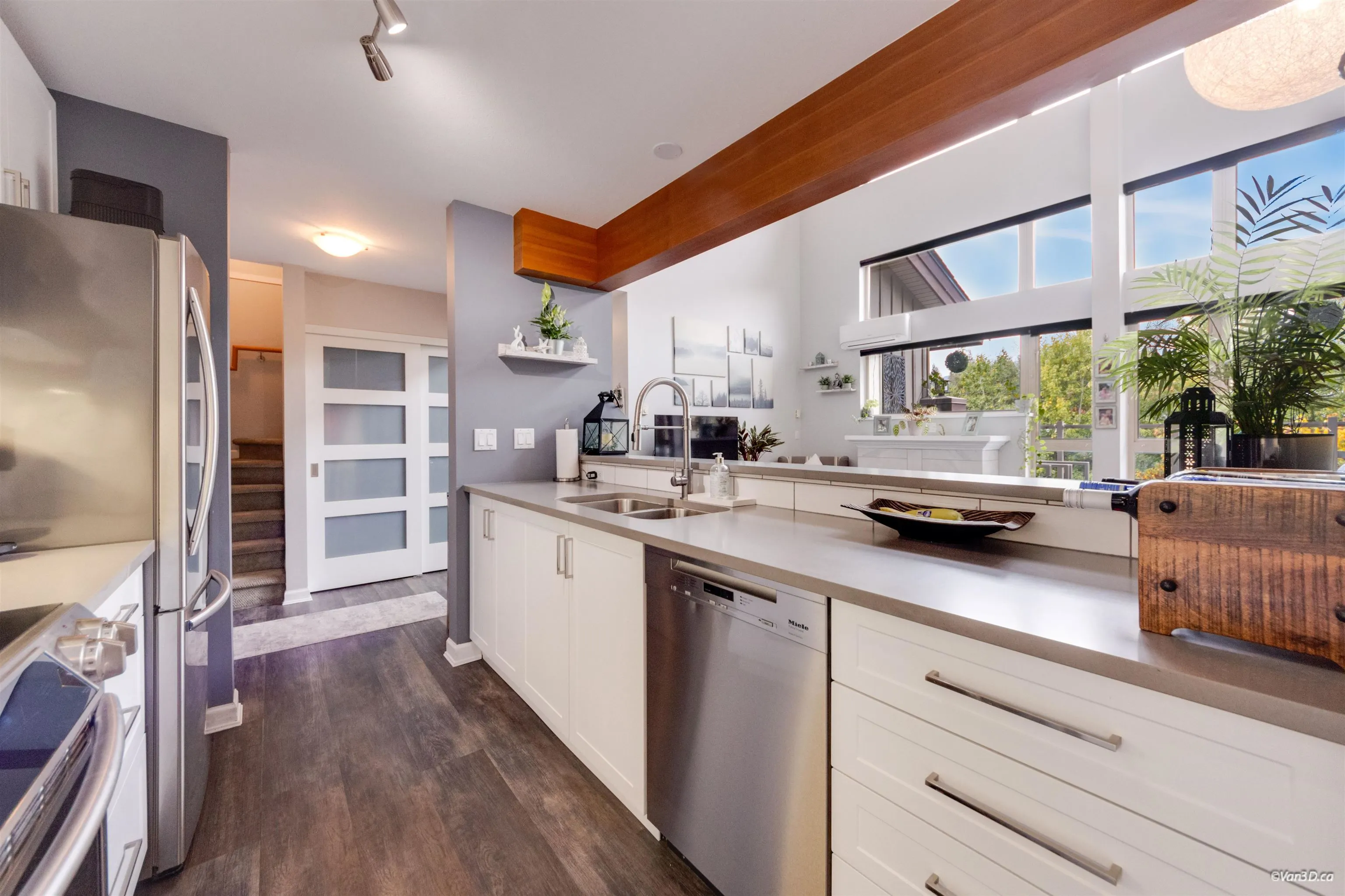 580 Raven Woods Drive #510