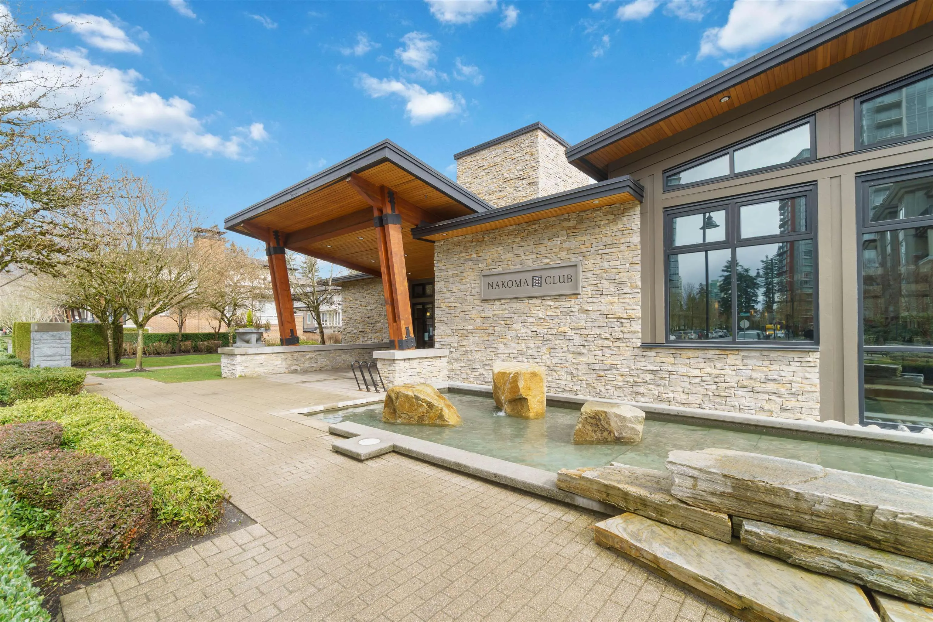 1153 Kensal Place #105